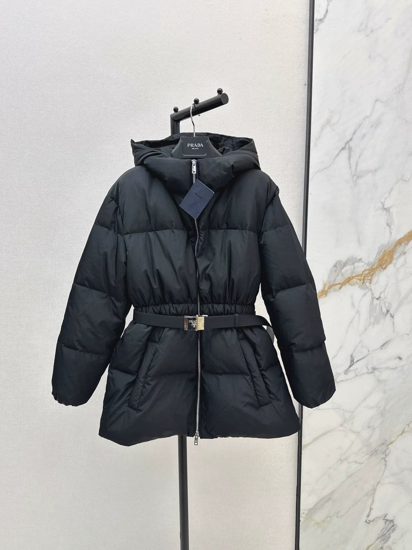 25fw Clean version waist down jacket