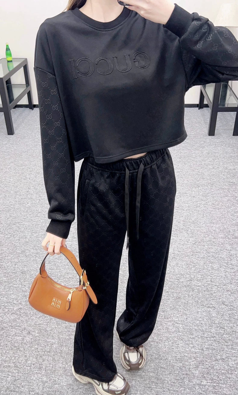 2025 Round neck embroidered hoodie and pants set