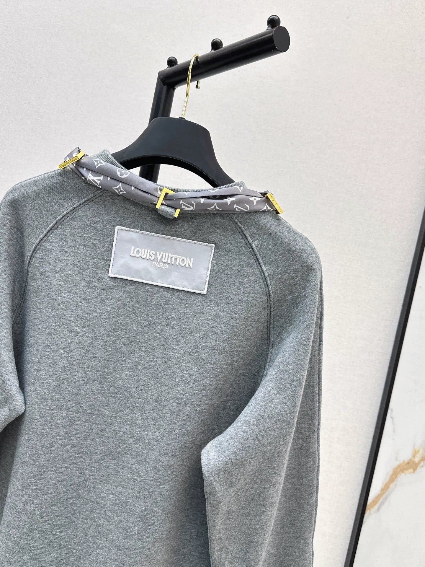 25fw Silk scarf pullover hoodie