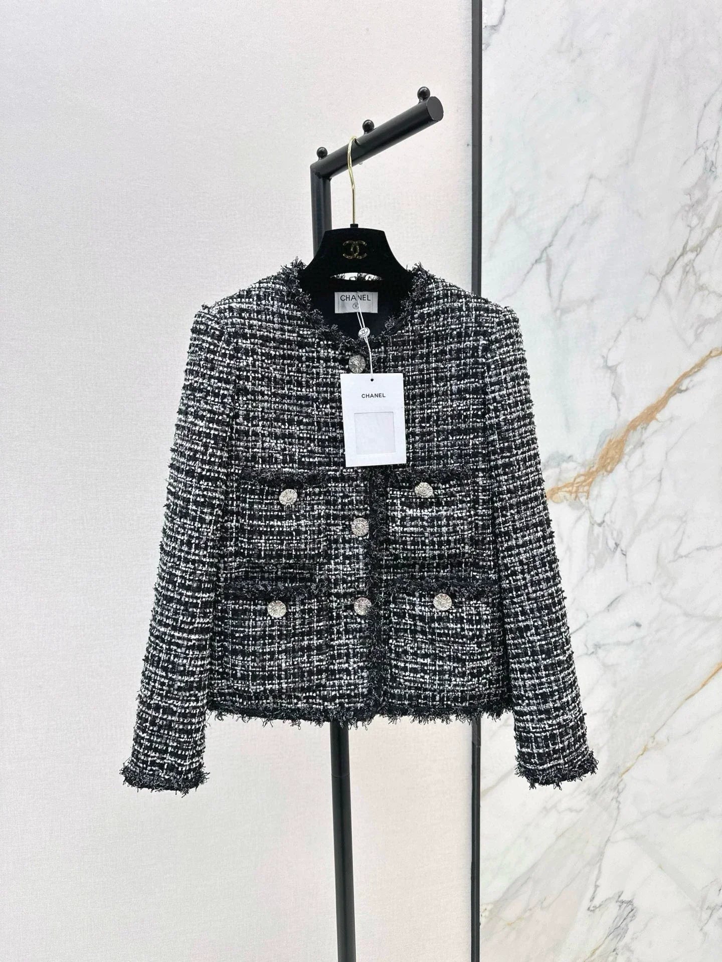 25 Edge design small jacket