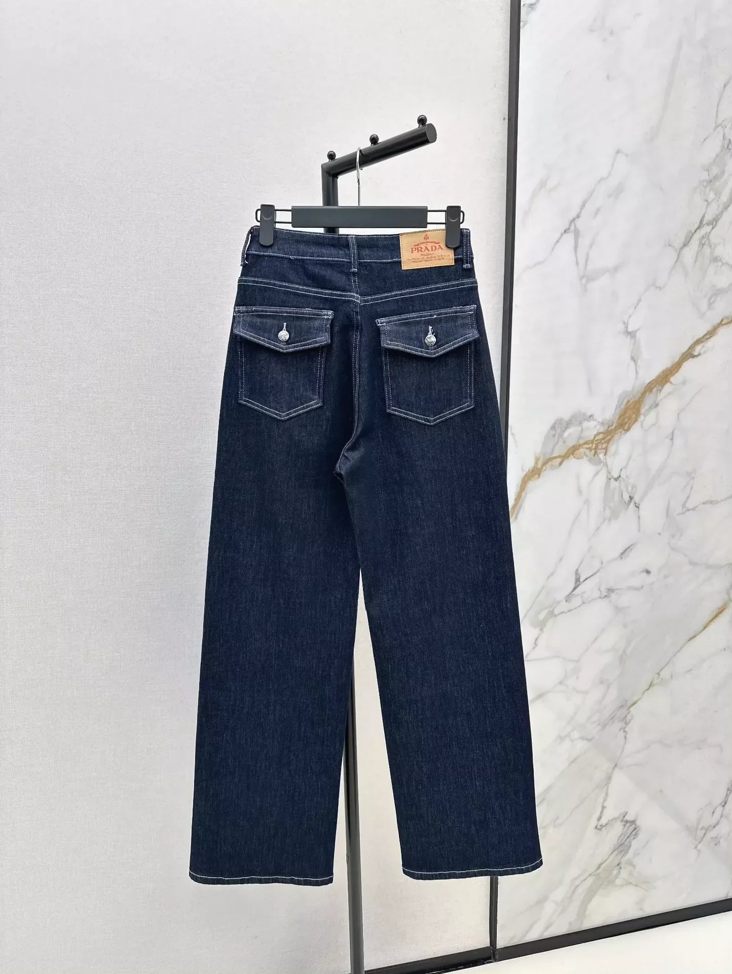 25fw Triangle logo straight leg jeans