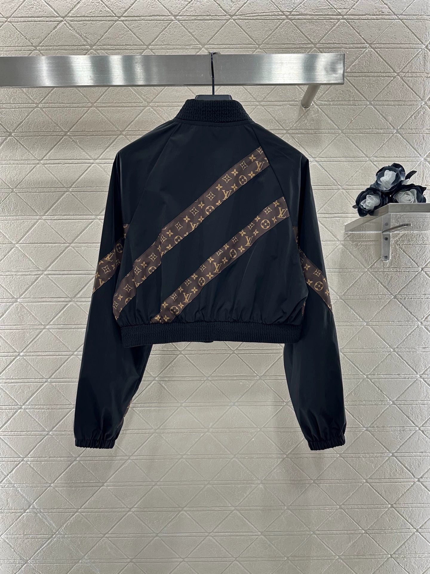 L 25 bias-cut casual jacket