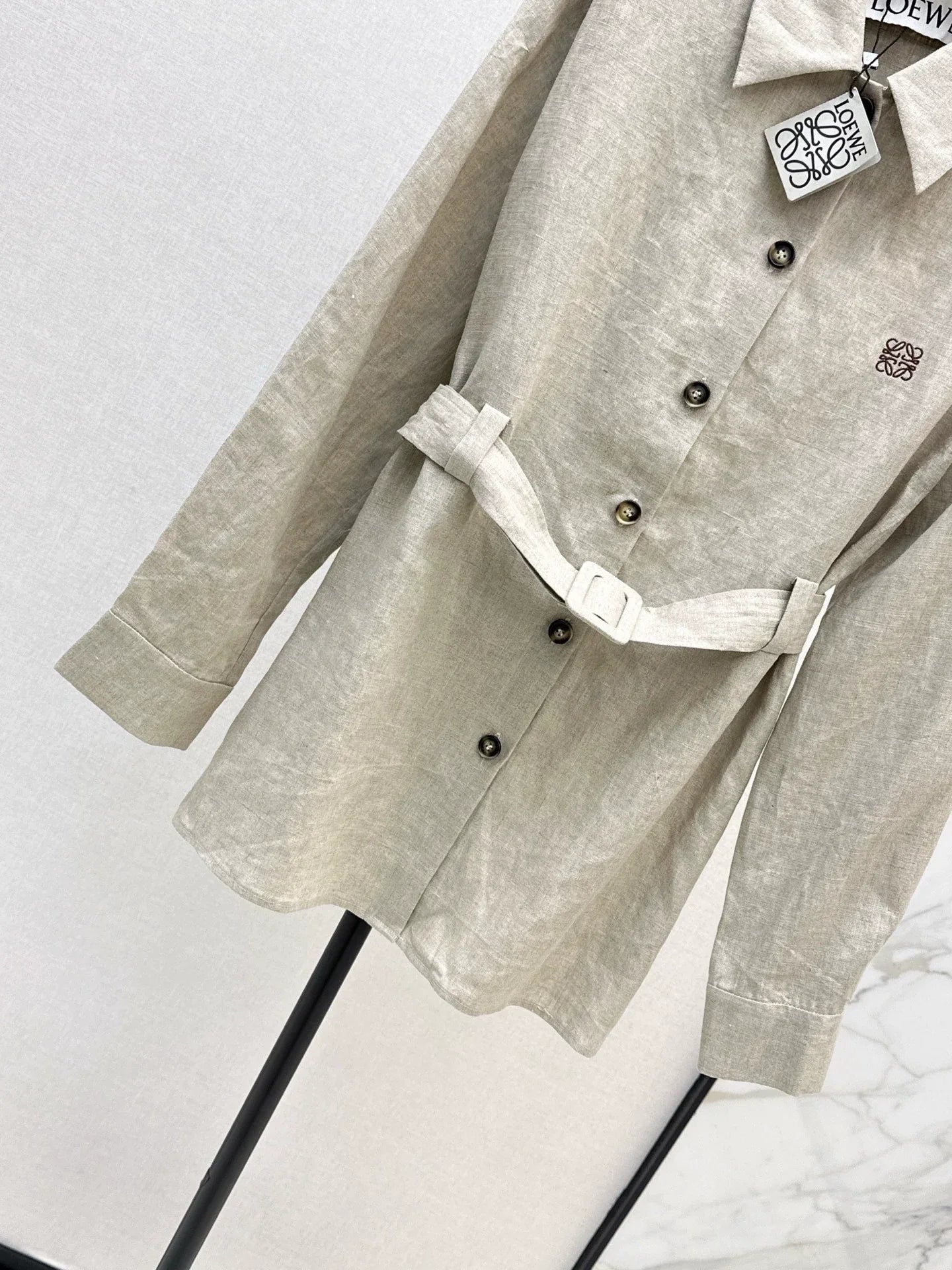25fw Belt decoration silhouette shirt