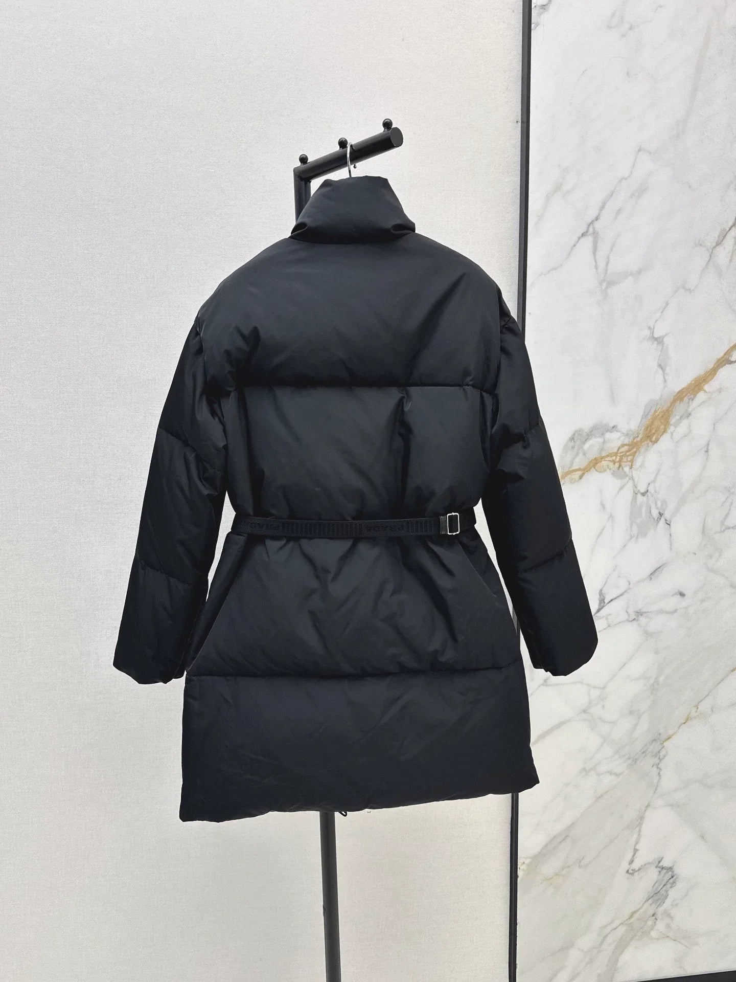 25fw Triangular decoration stand collar mid length down jacket