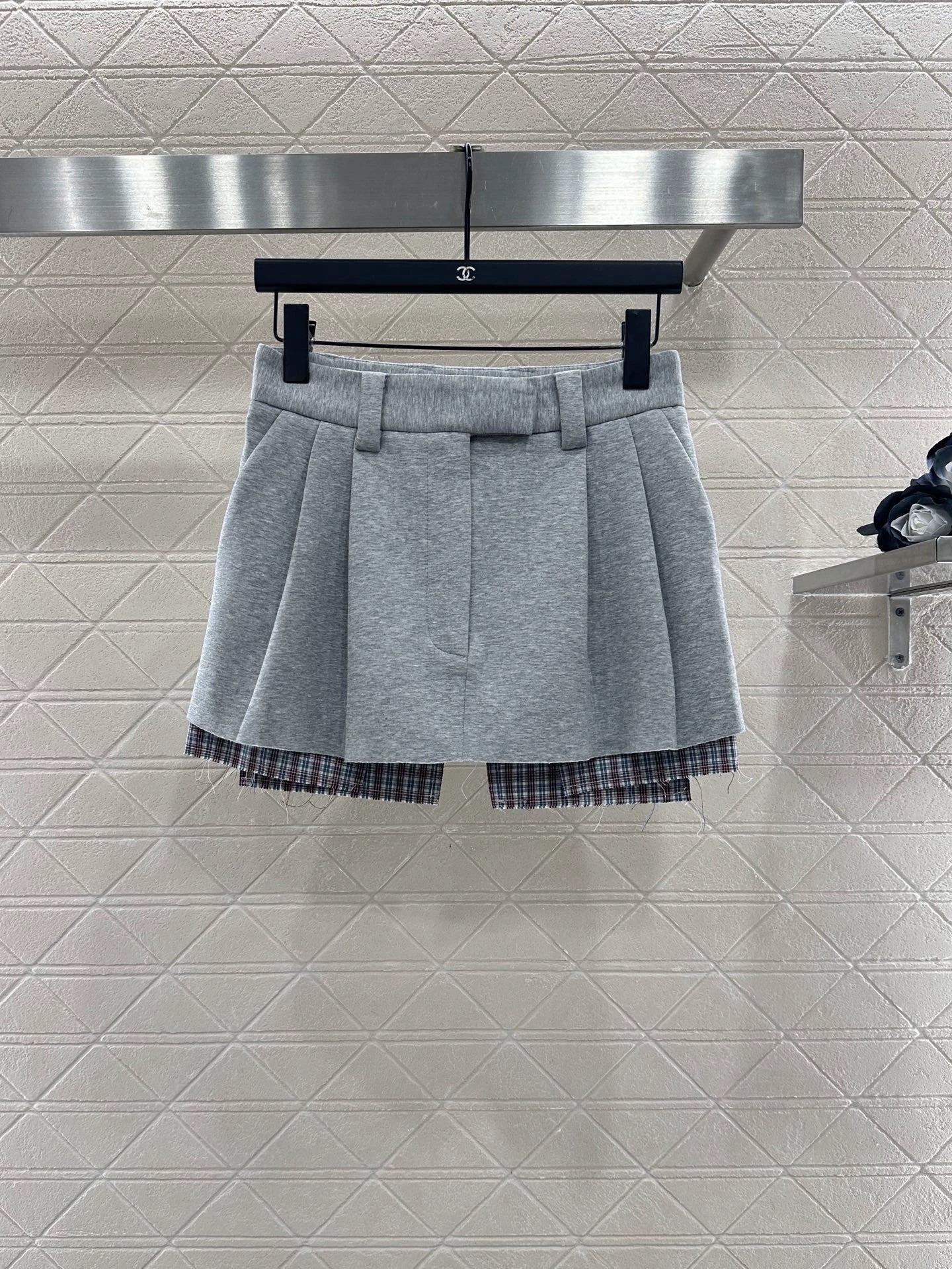 Mi 25 Plaid patchwork hooded jacket and skirt suit