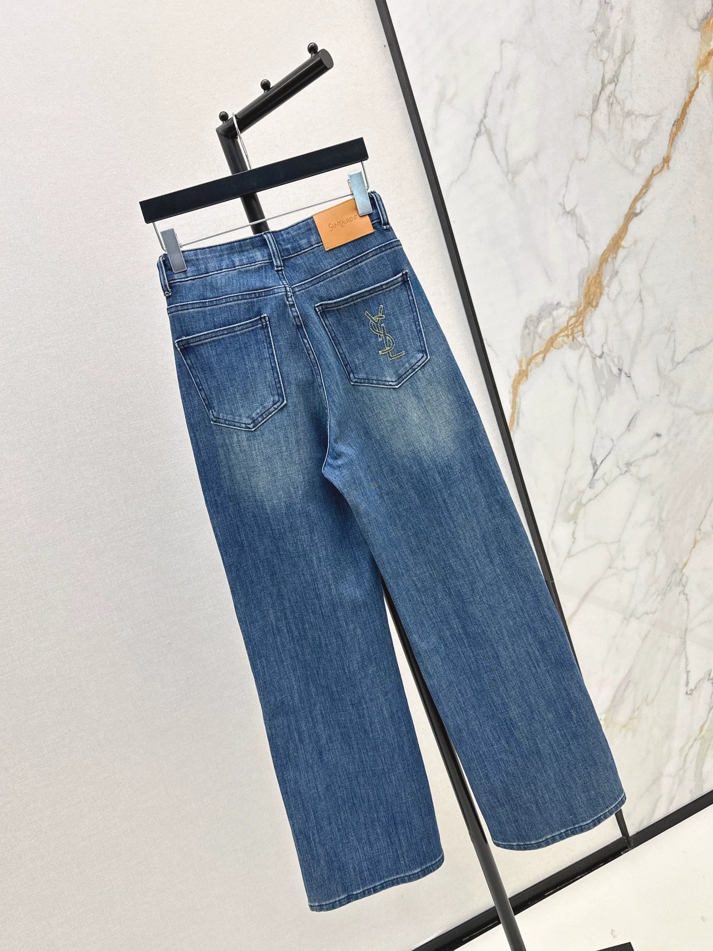 25fw straight-leg jeans