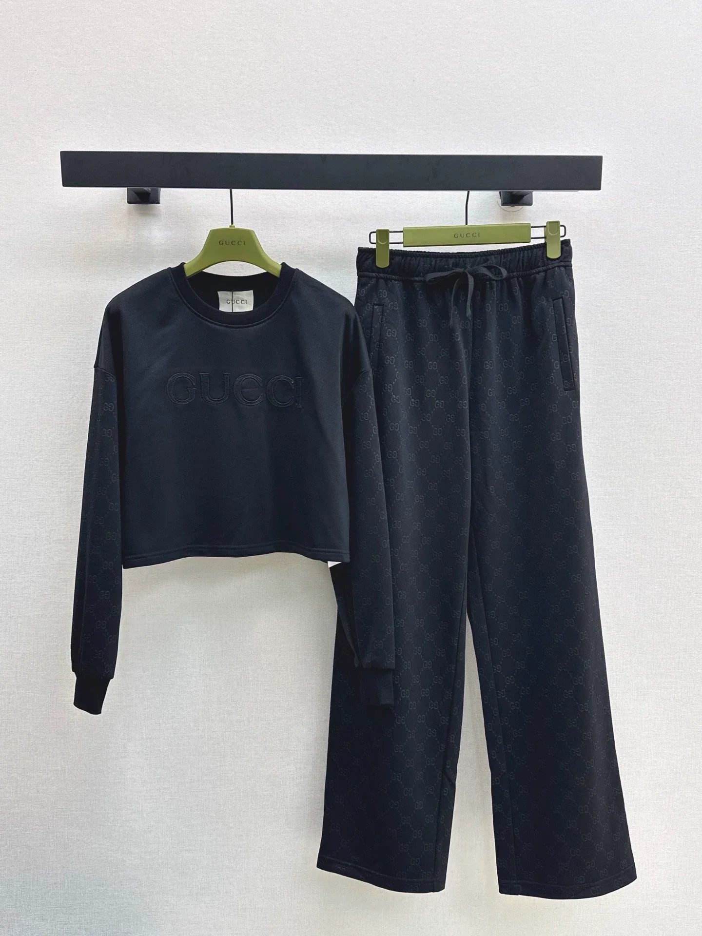 2025 Round neck embroidered hoodie and pants set