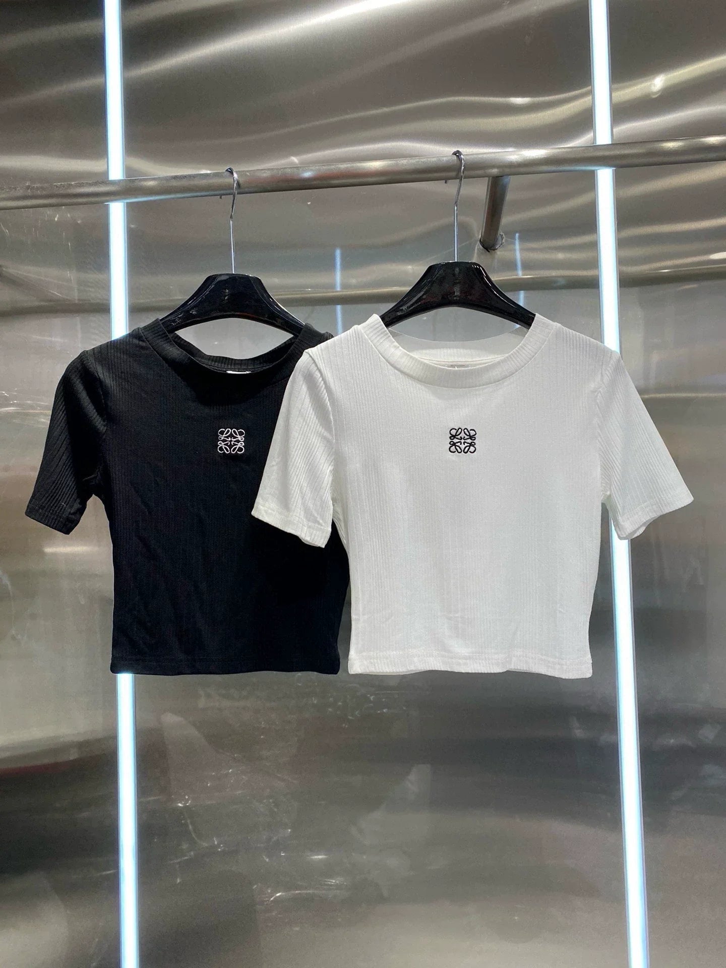 LO 25 Short slim short sleeves