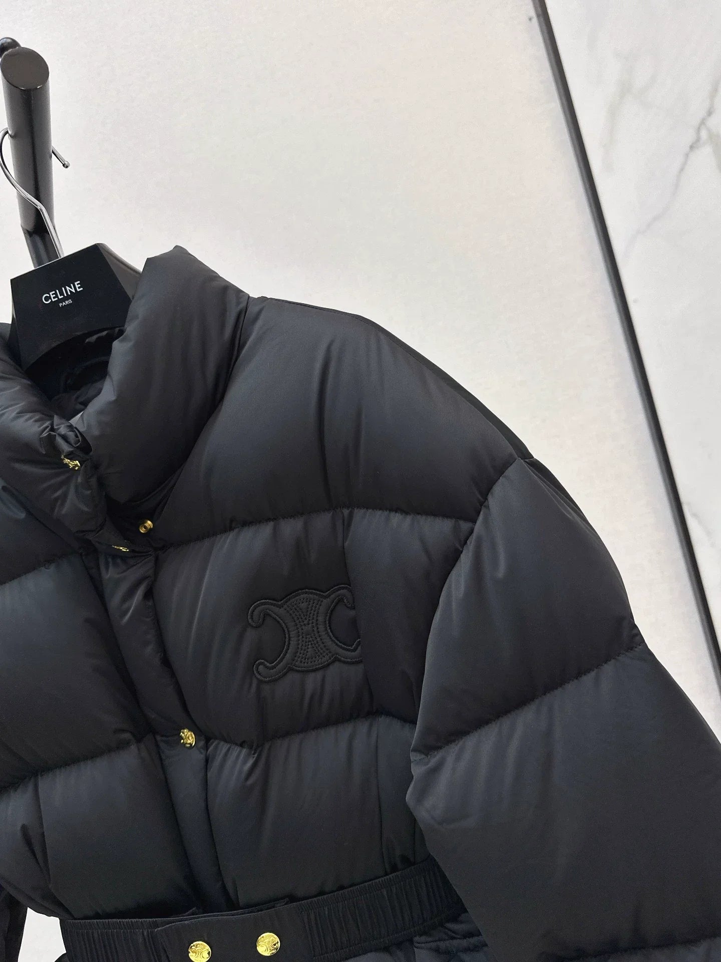 25fw Stand collar waisted down jacket