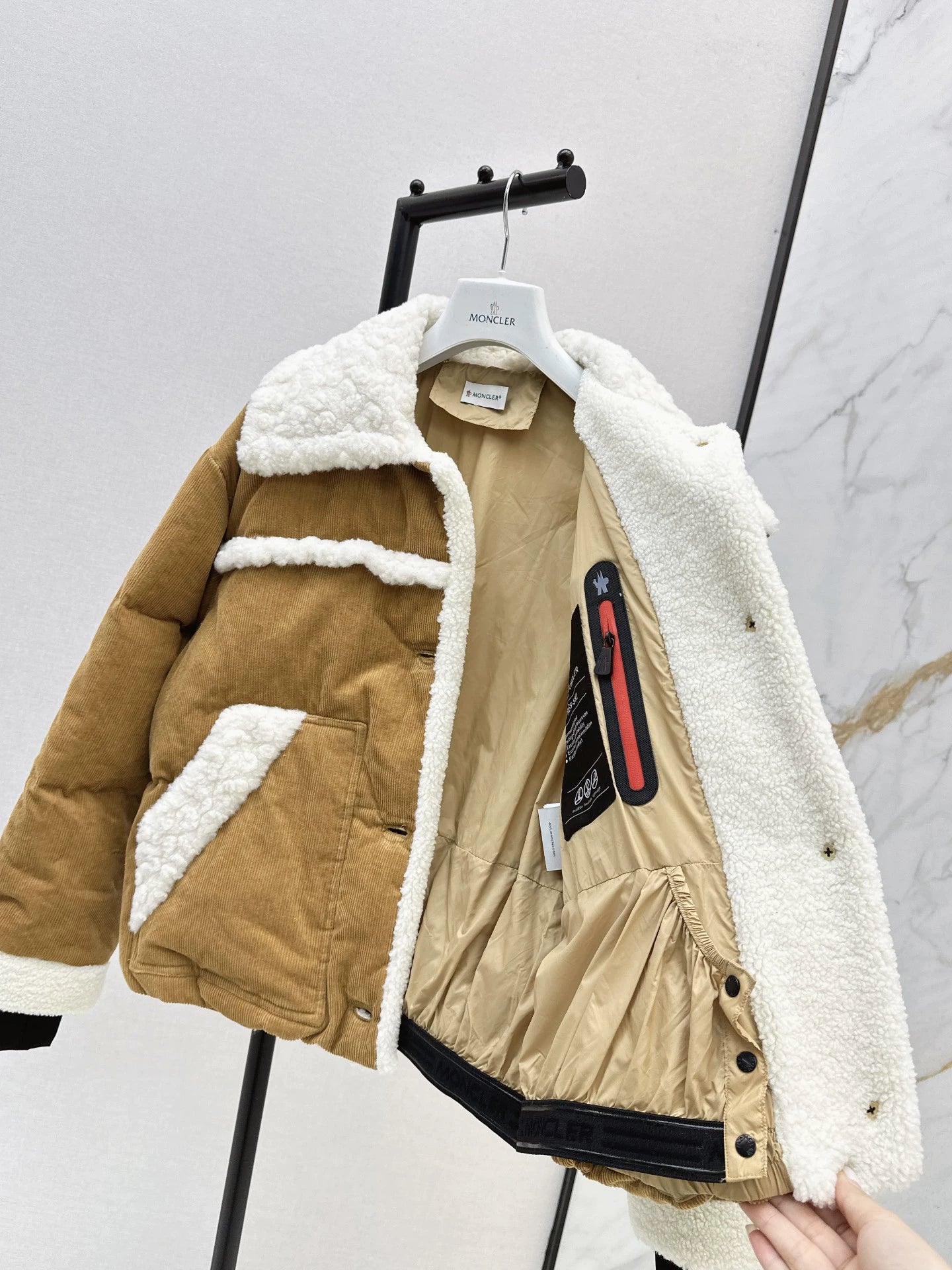 25fw Currently, there is no inventory available