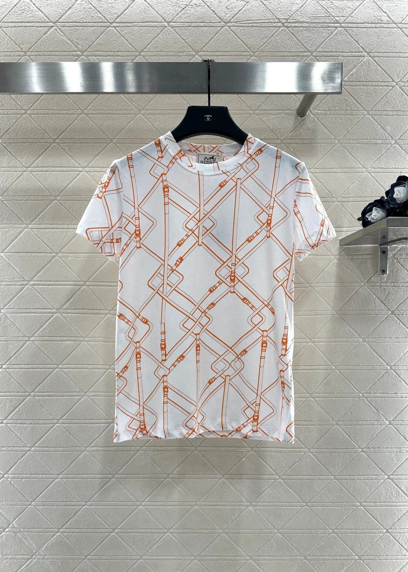 25fw Chain buckle printed T-shirt)