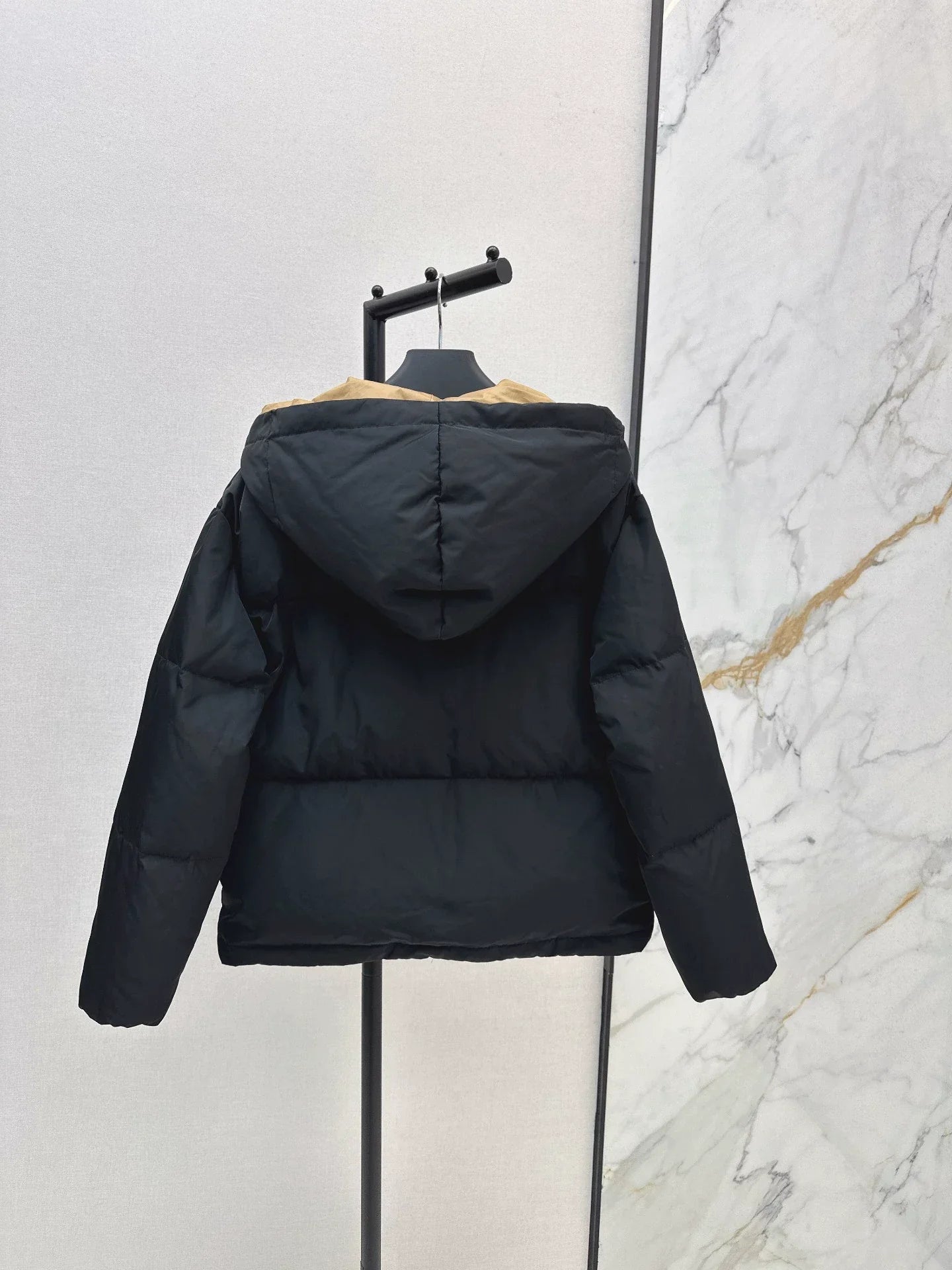 25fw Triangular decoration hooded down jacket