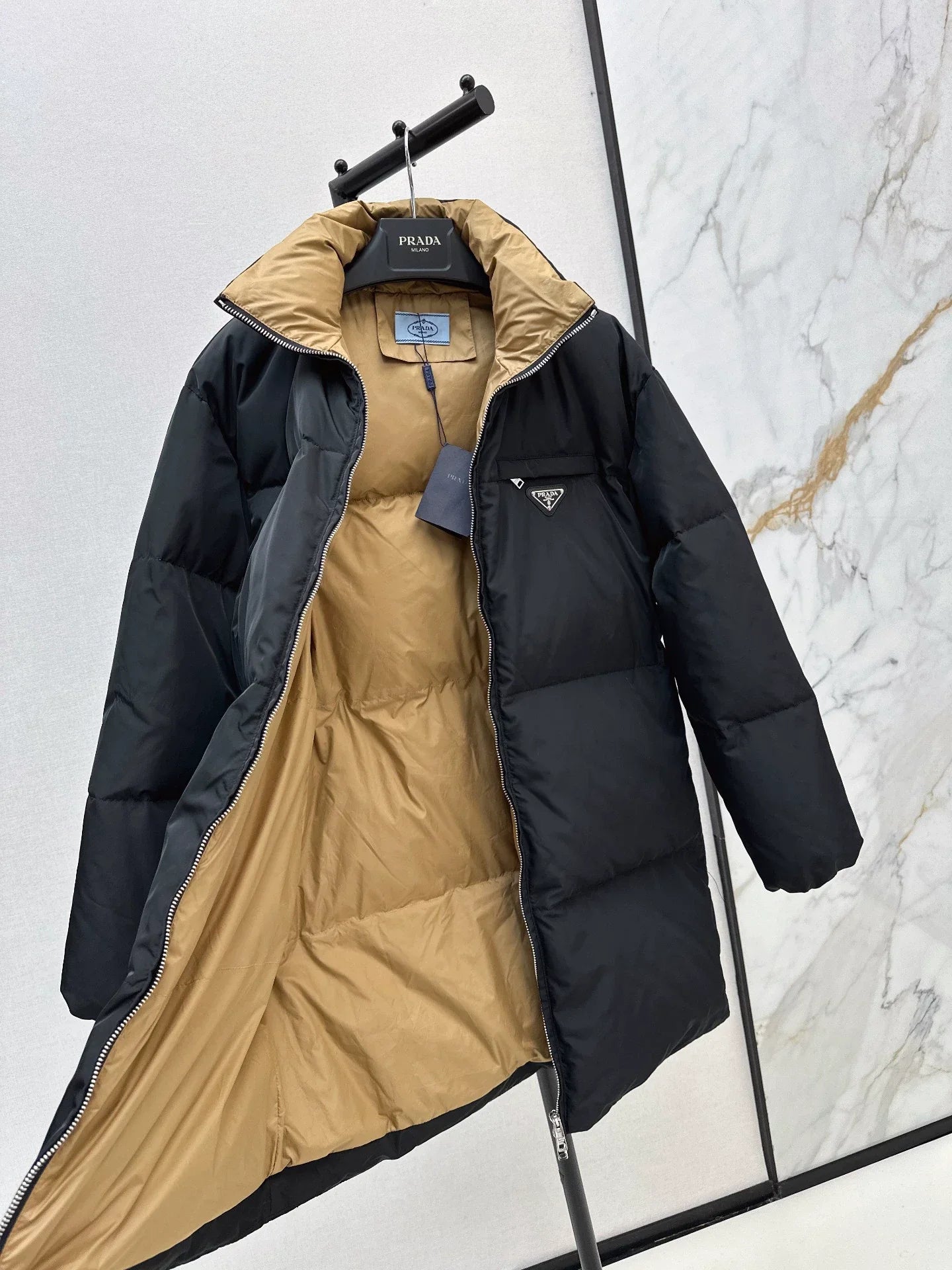 25fw Triangular decoration stand collar mid length down jacket