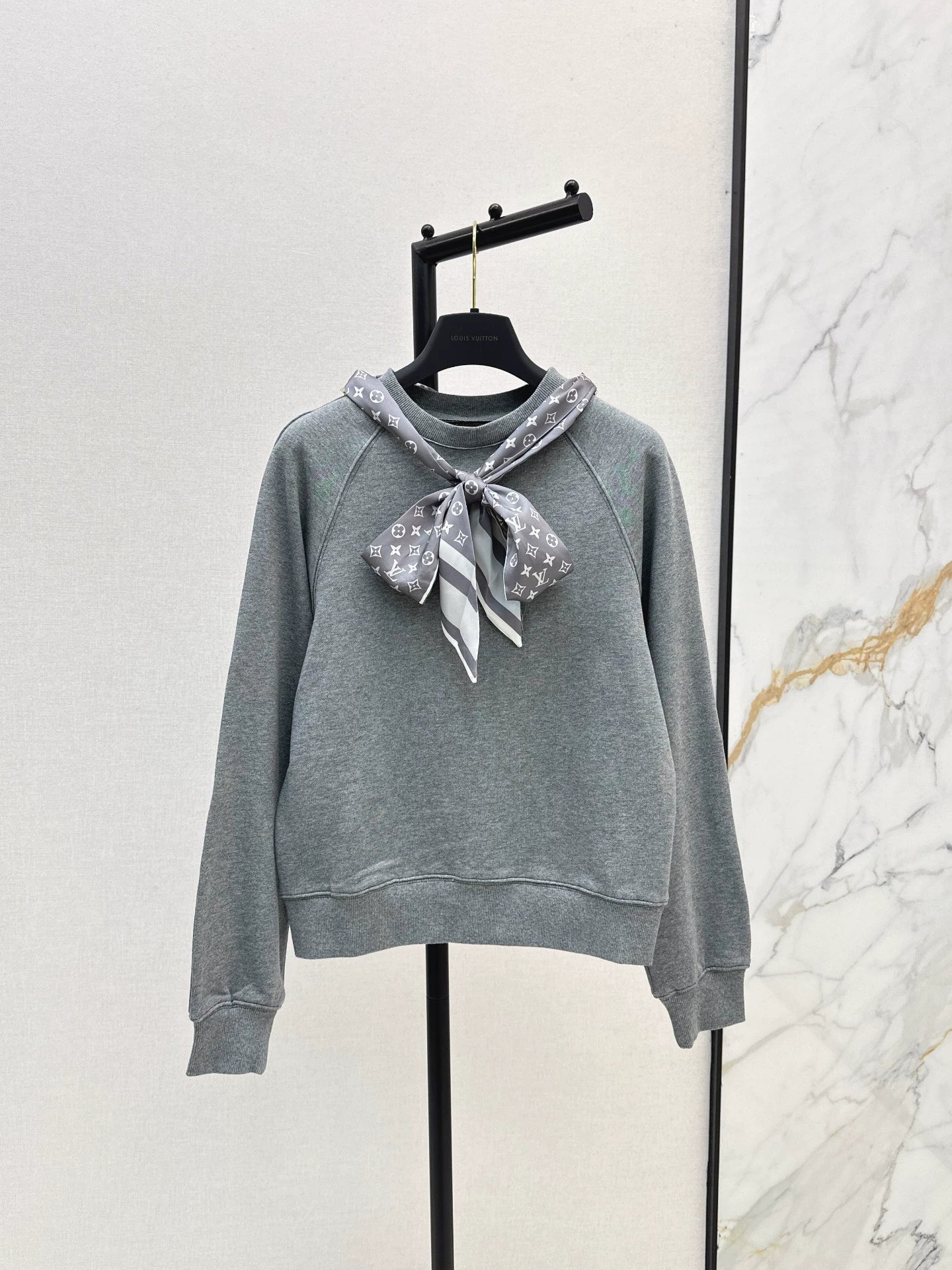 25fw Silk scarf pullover hoodie