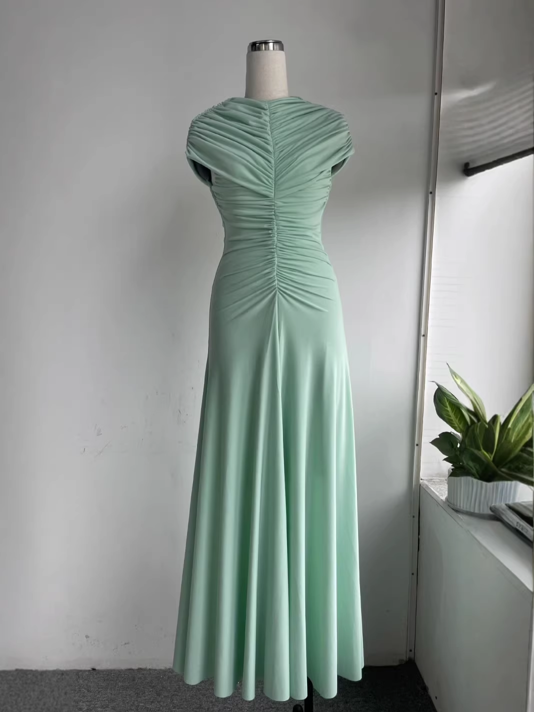 Wrinkle temperament long dress