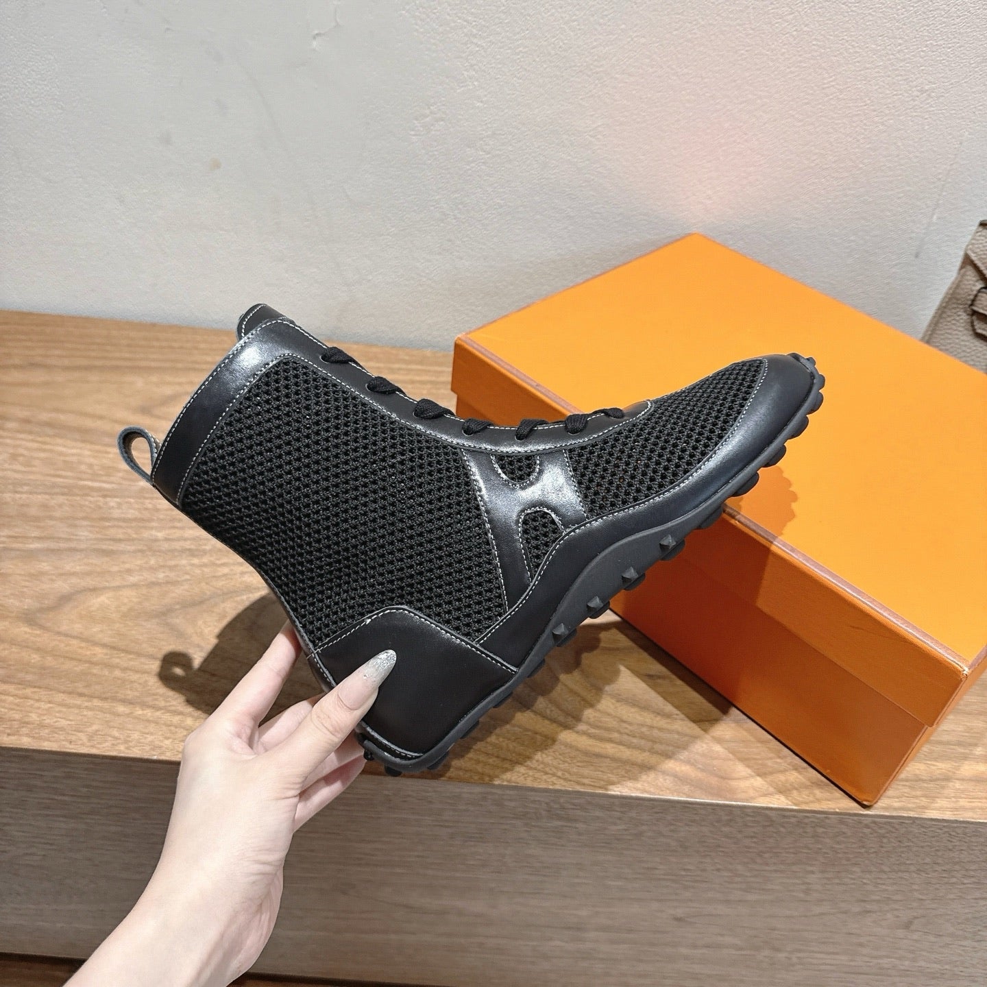 HM 25 Kiatsu Sneaker Black Mesh Calfskin 329536