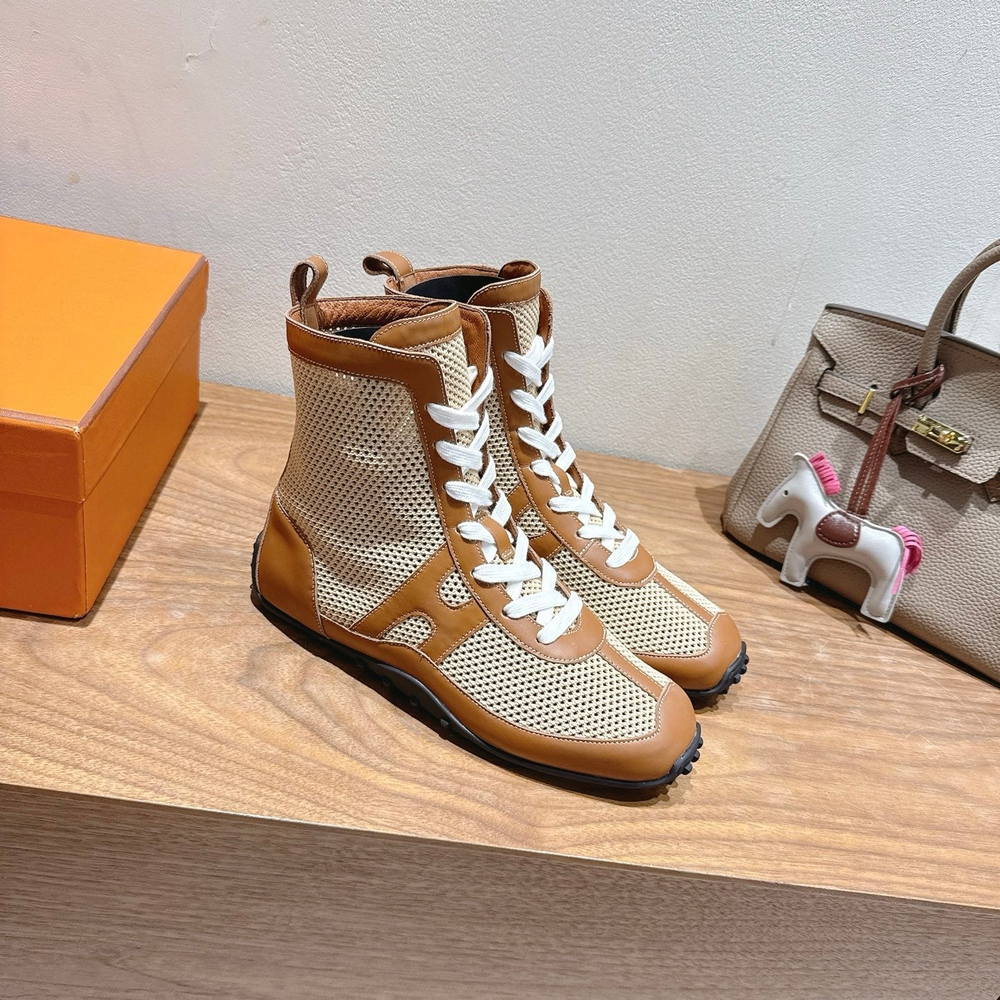 HM 25 Kiatsu Sneaker Brown Mesh Calfskin 329538