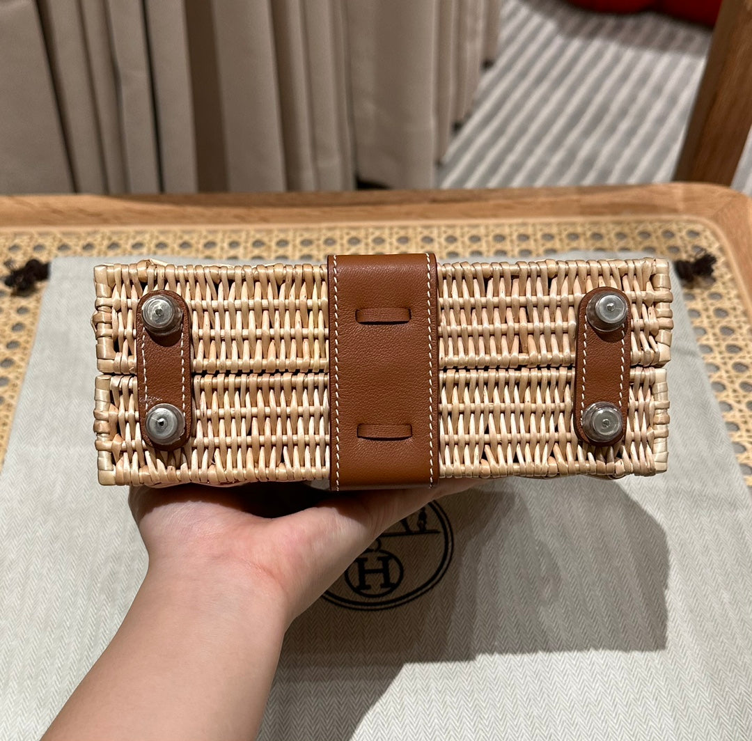 Kelly 20 Picnic Gold Bamboo And Rattan