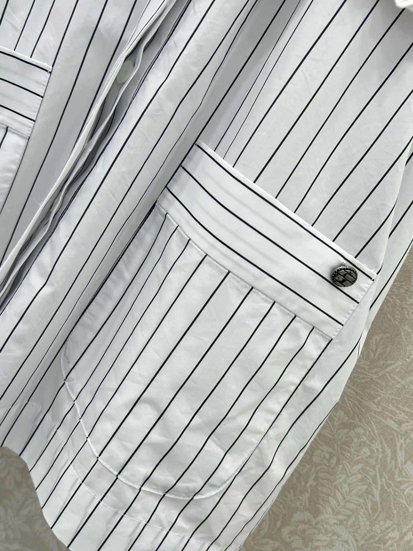 C 25 new shawl-style shirt-style dress
