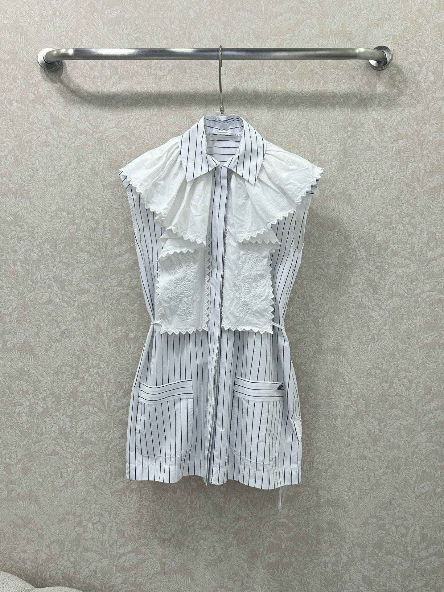 C 25 new shawl-style shirt-style dress