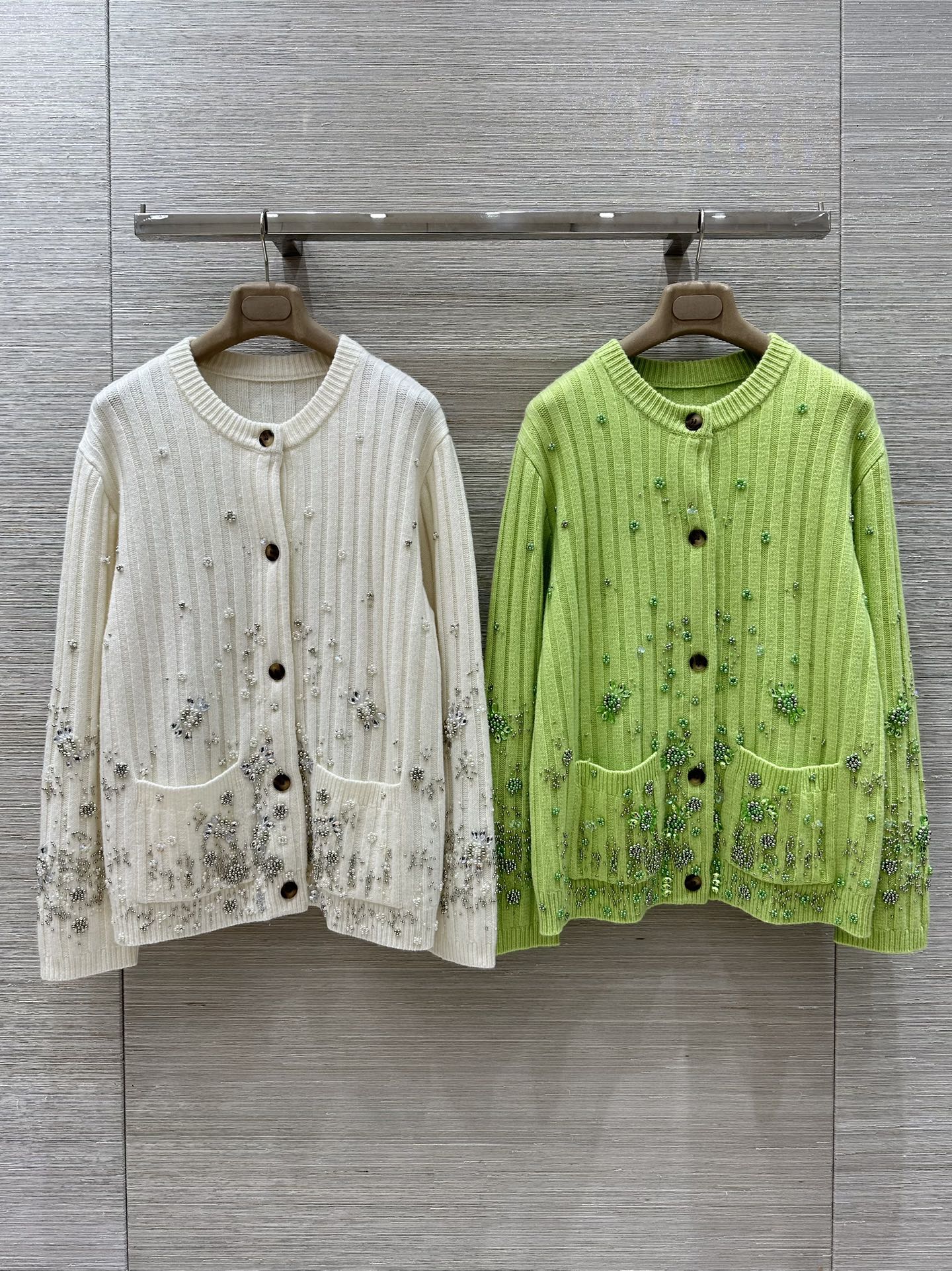 25 new autumn and winter cardigan