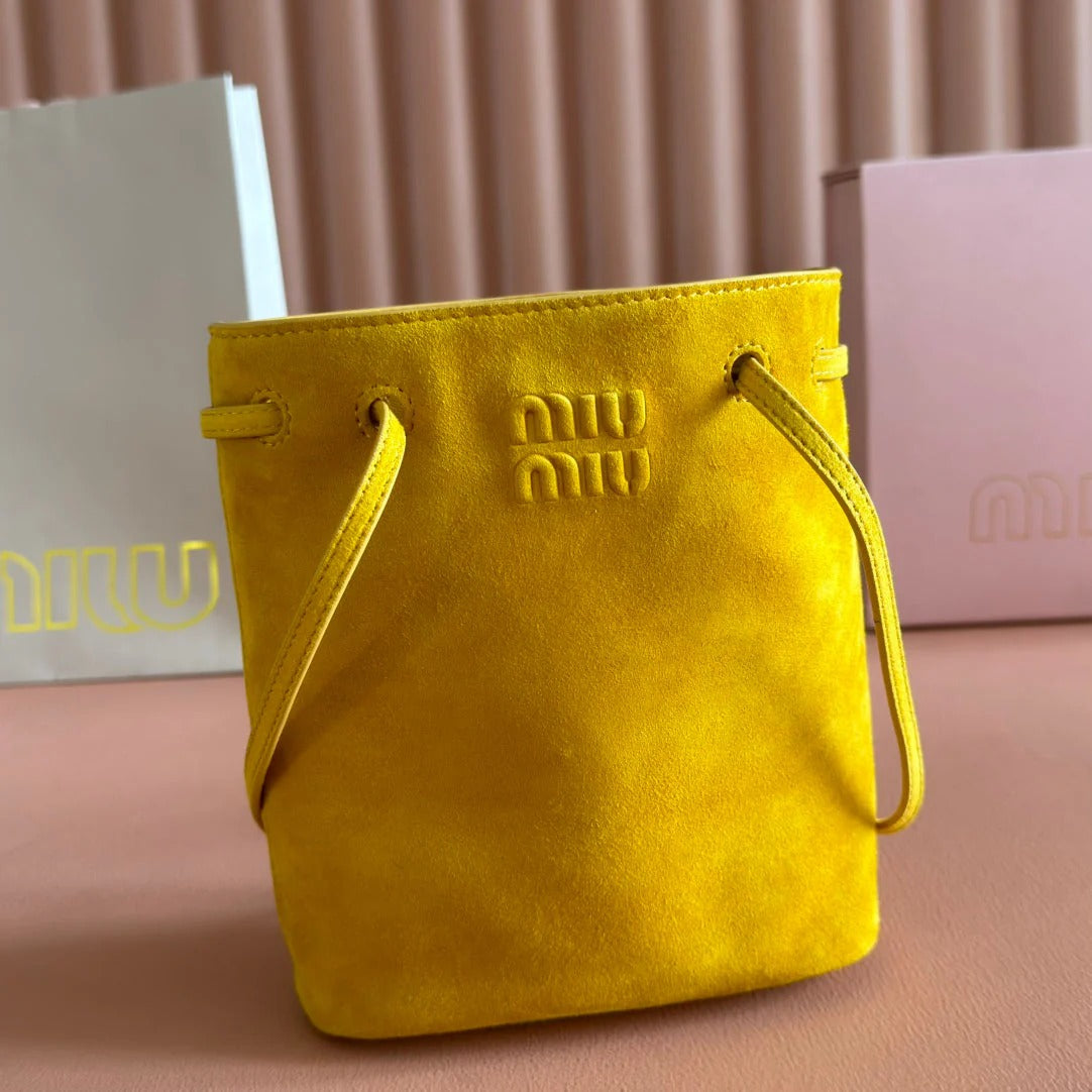 TOTE BAG 17 MUSTARD YELLOW IN NAPPA CALFSKIN