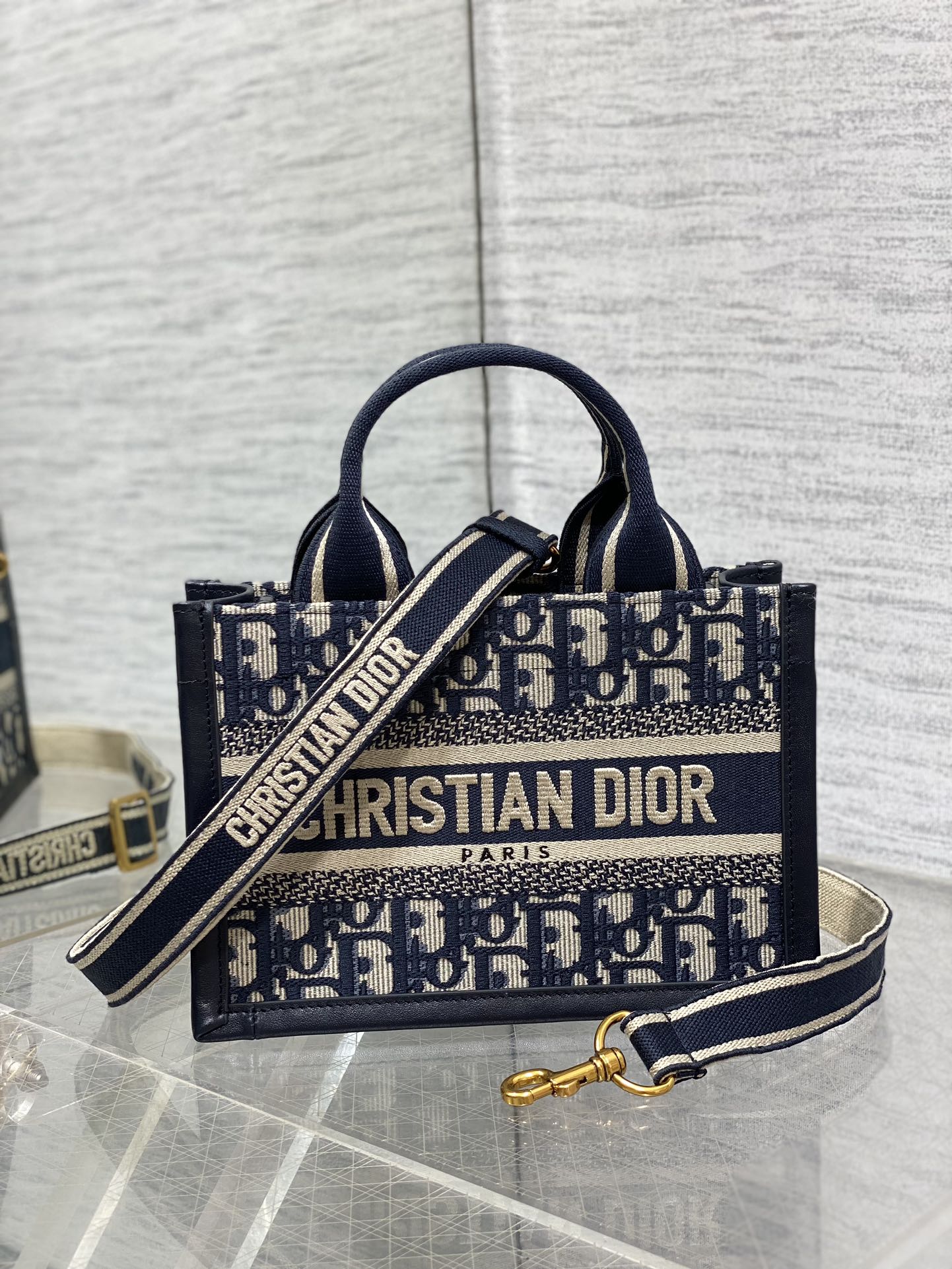 Book Tote Bag Blue Di0r Oblique Embroidery and Calfskin