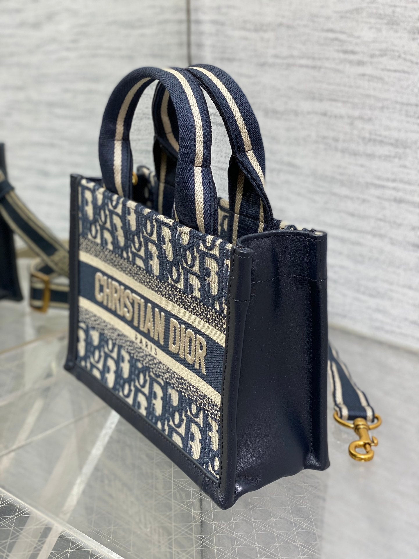 Book Tote Bag Blue Di0r Oblique Embroidery and Calfskin