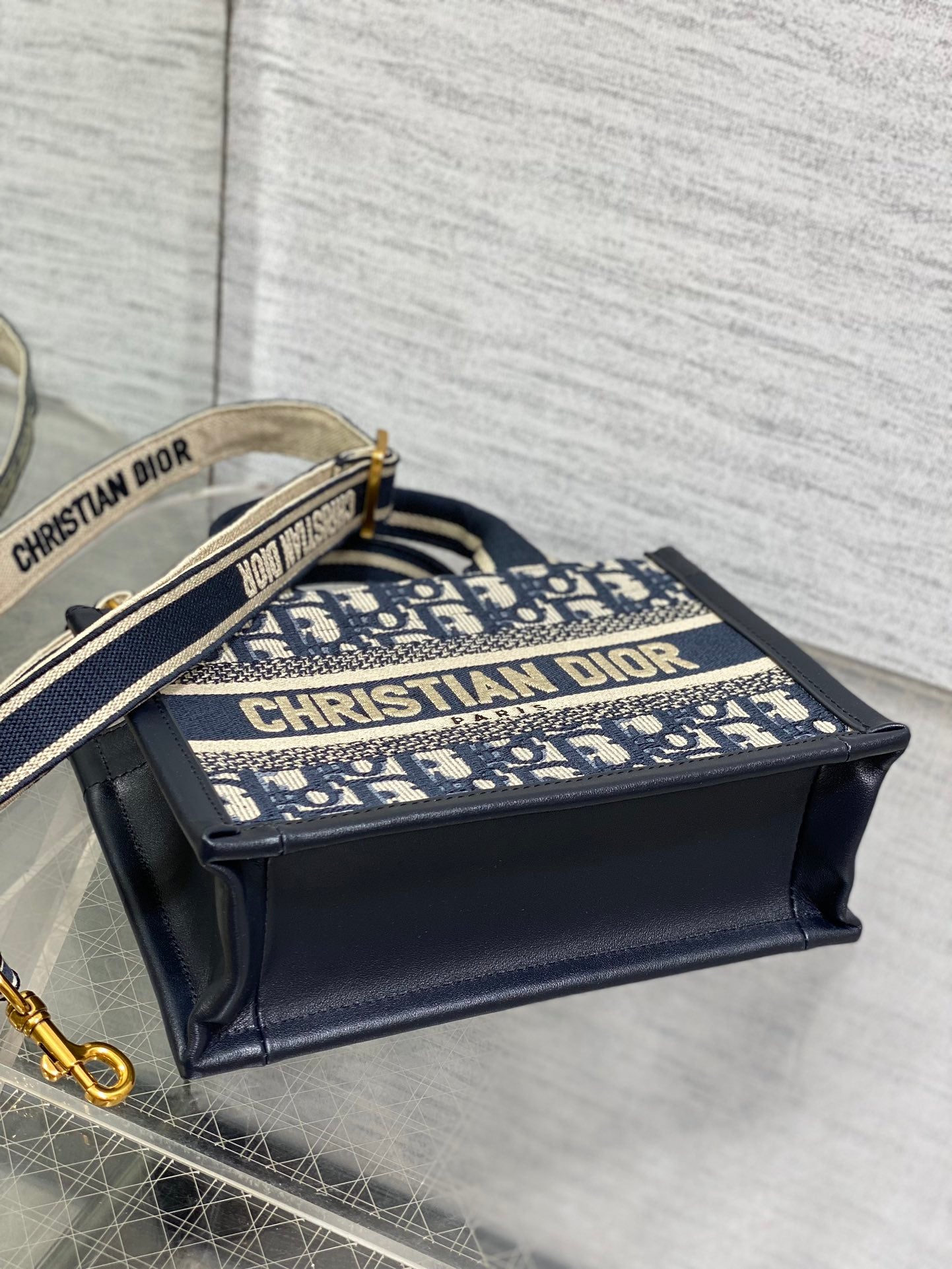 Book Tote Bag Blue Di0r Oblique Embroidery and Calfskin