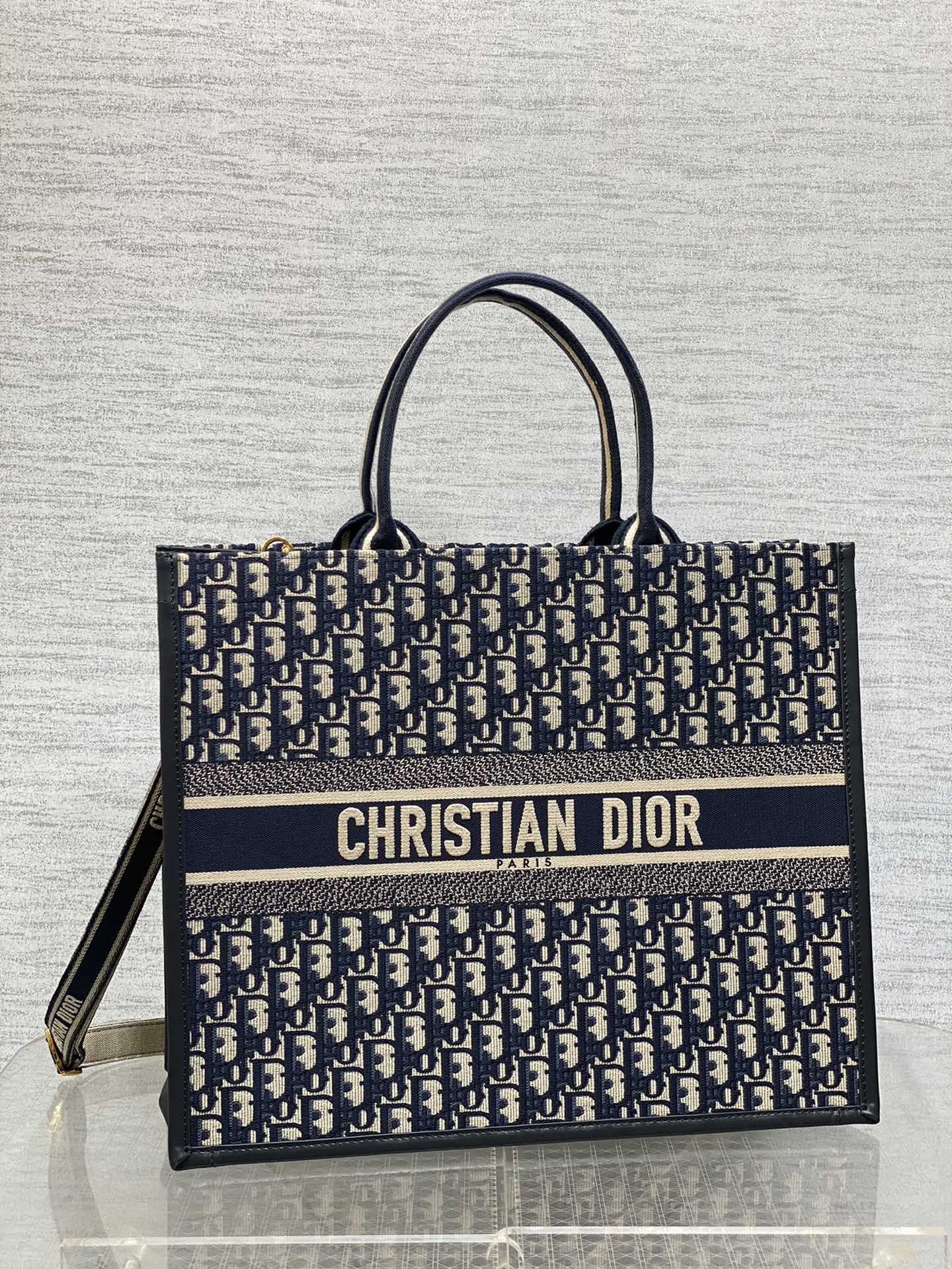 Book Tote Bag Blue Di0r Oblique Embroidery and Calfskin
