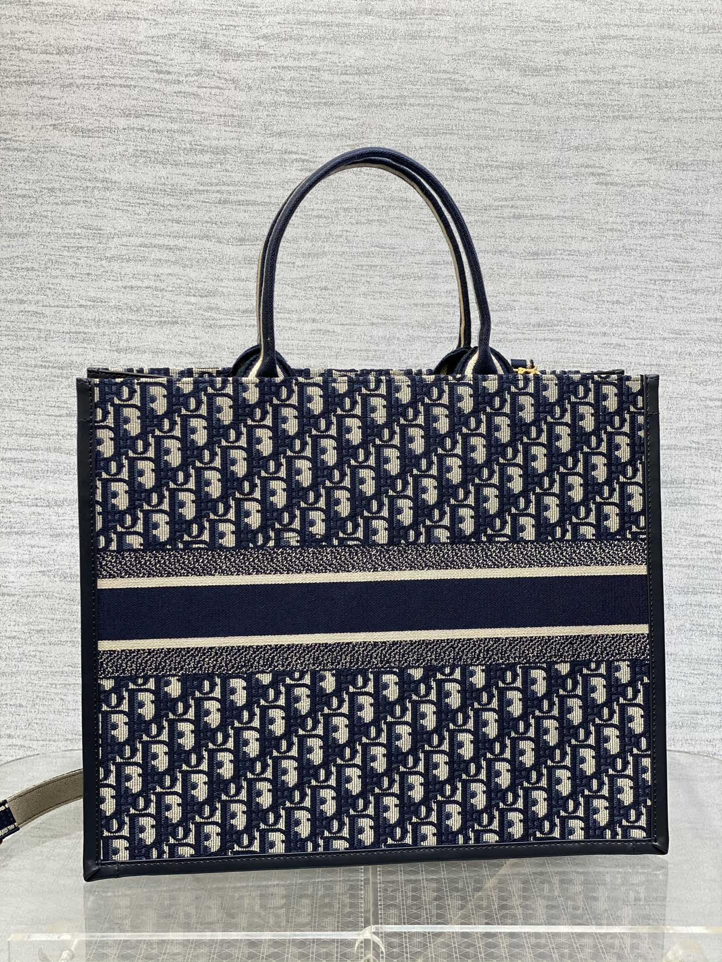 Book Tote Bag Blue Di0r Oblique Embroidery and Calfskin
