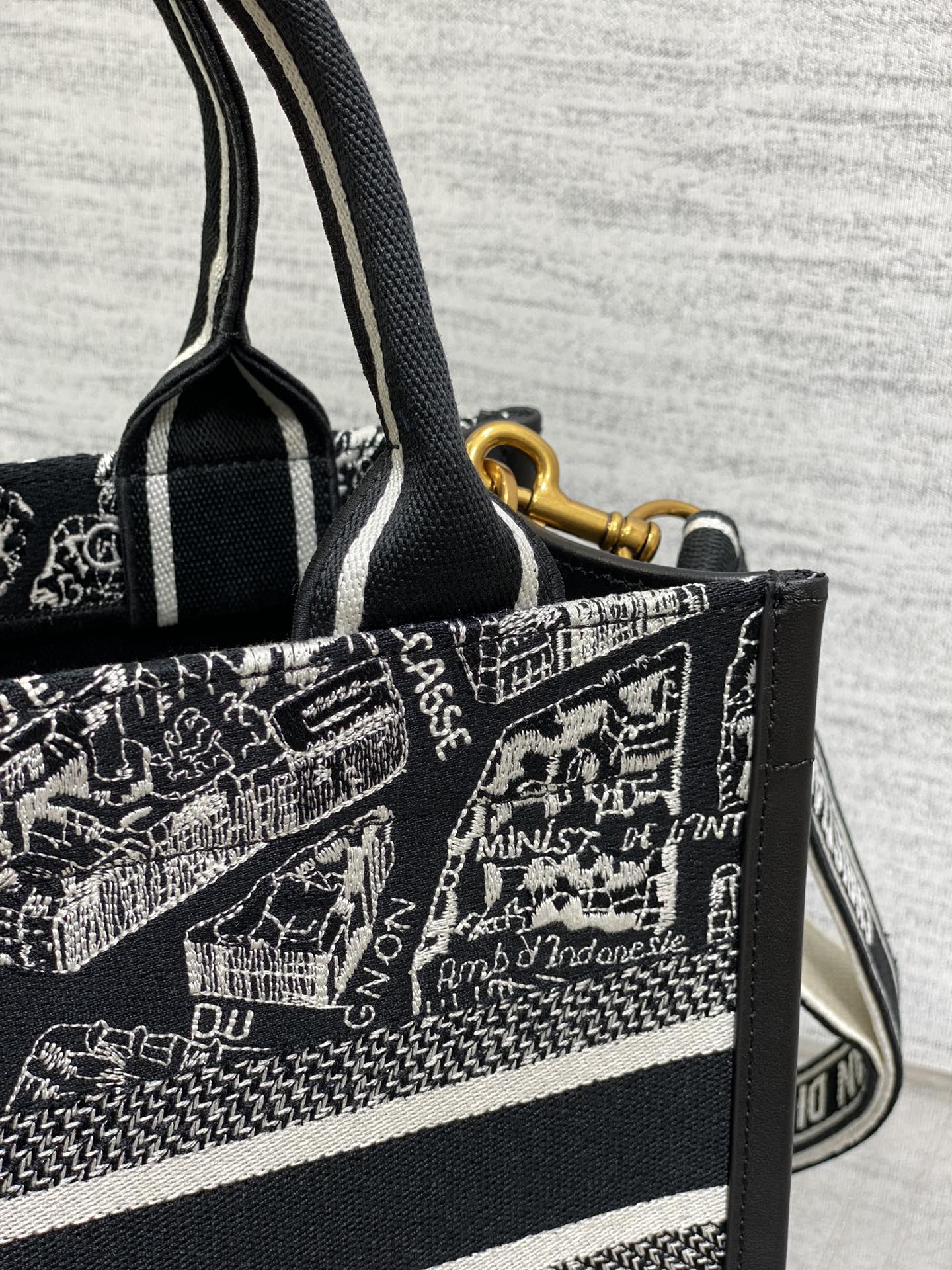 Medium Book Tote Black and White Plan de Paris Embroidery with Black Calfskin
