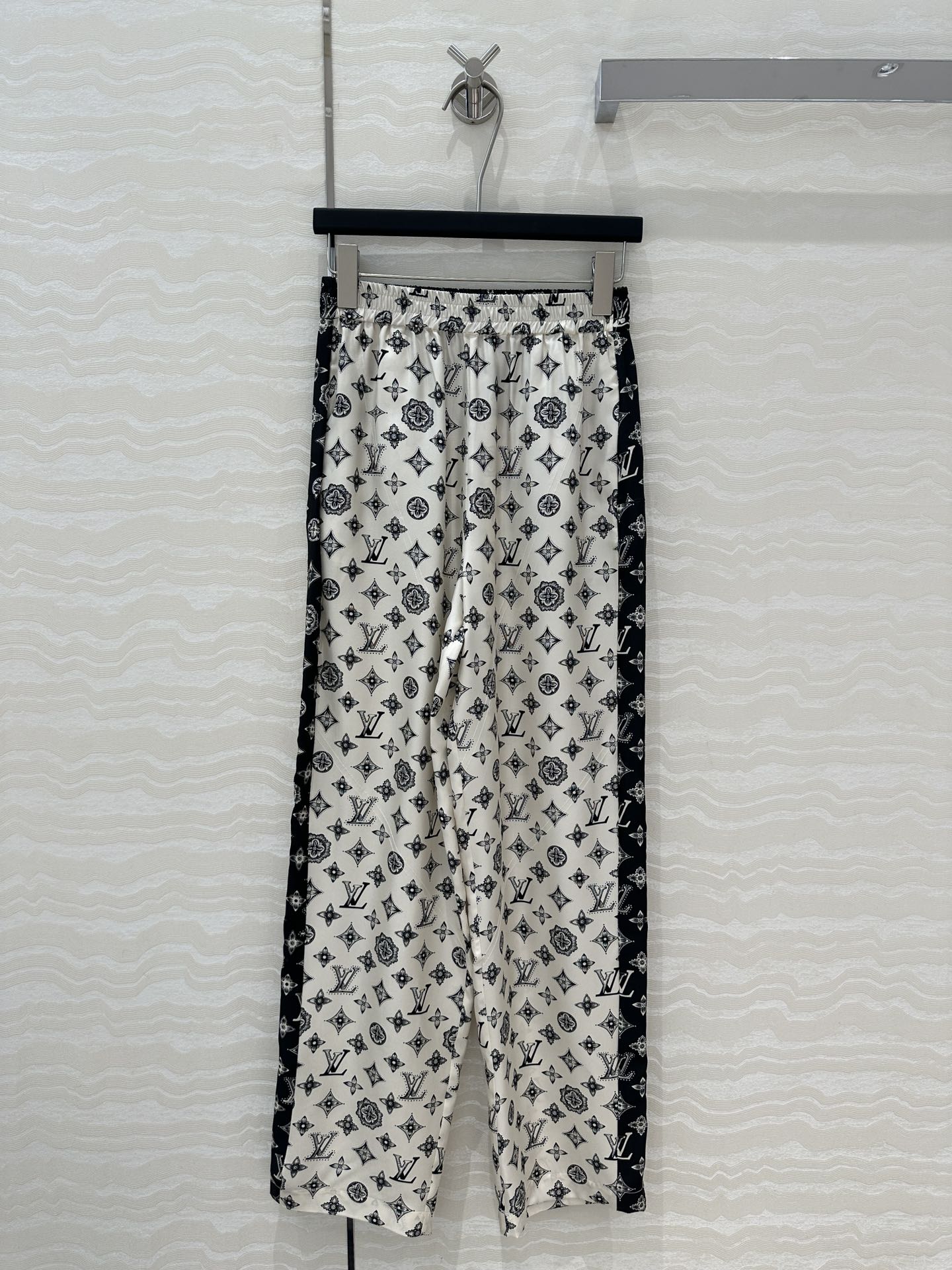 25ss silk pants
