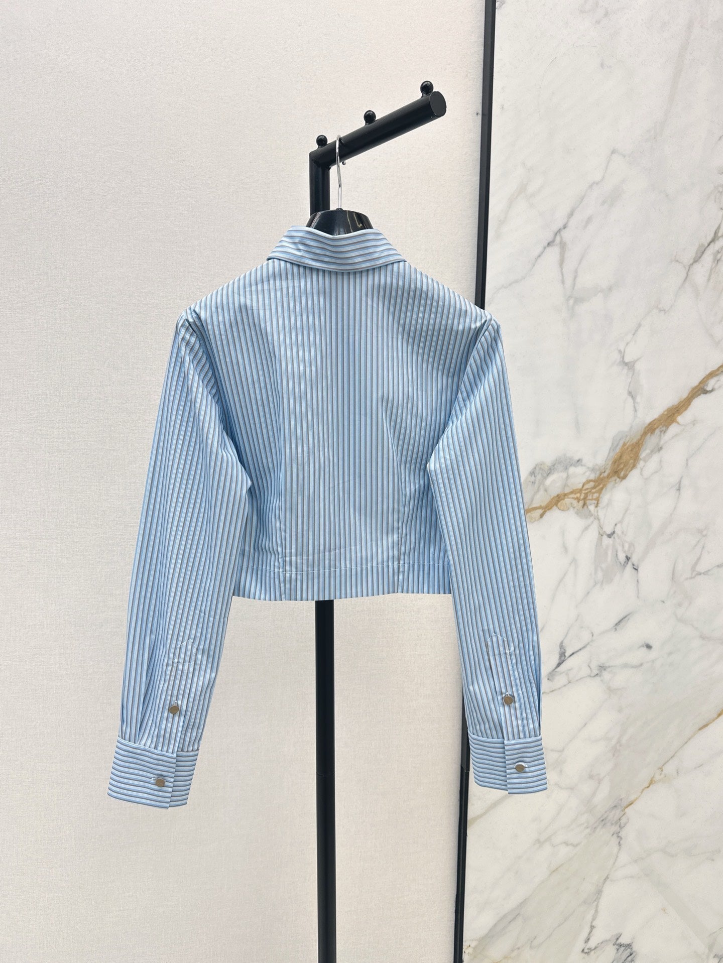 25ss crop shirt