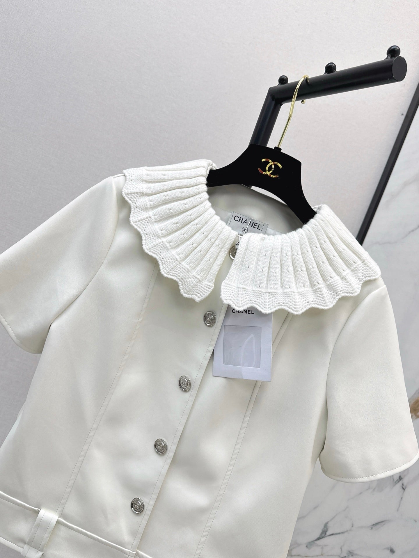 25ss ruffle T-shirt