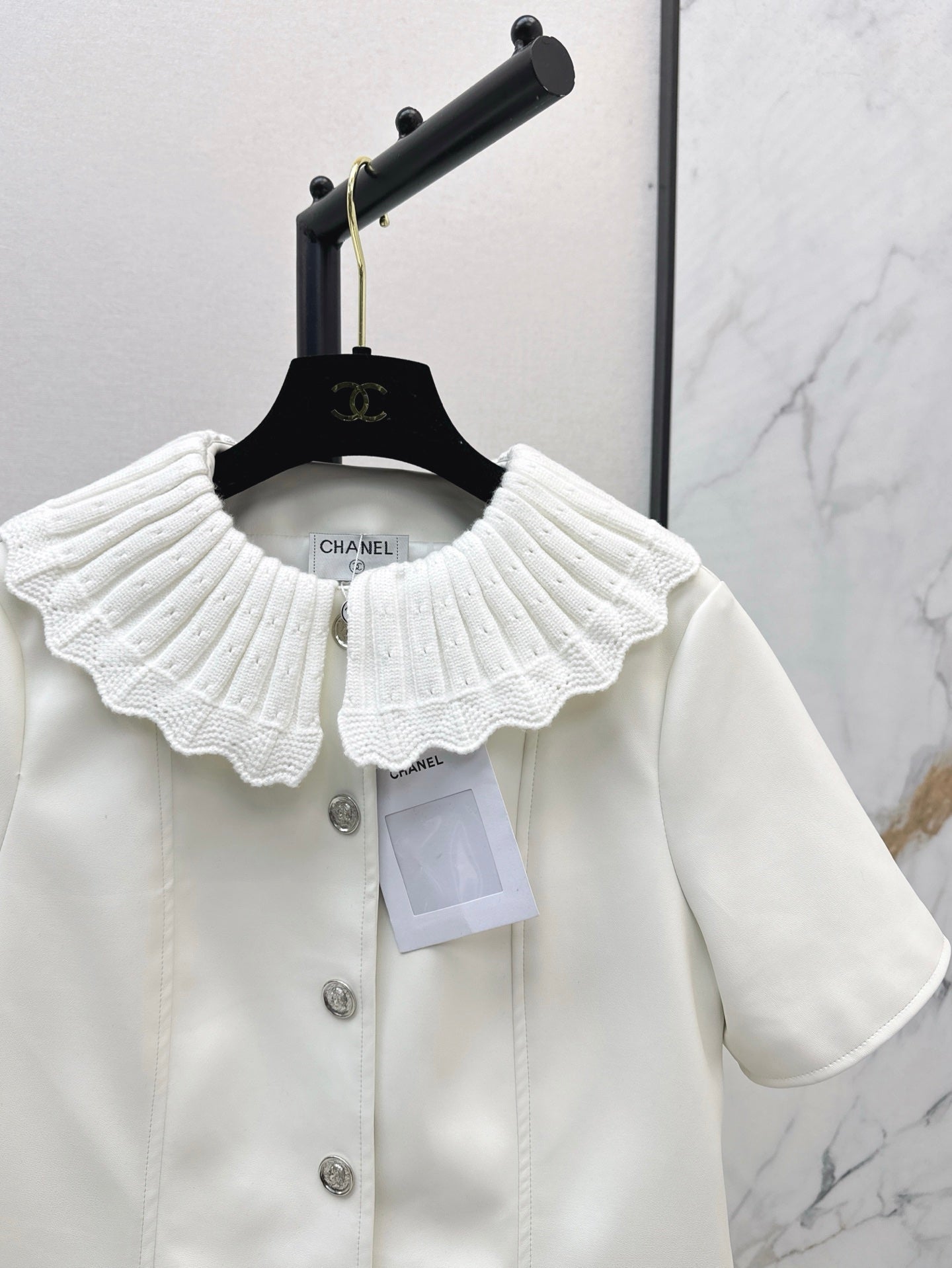 25ss ruffle T-shirt