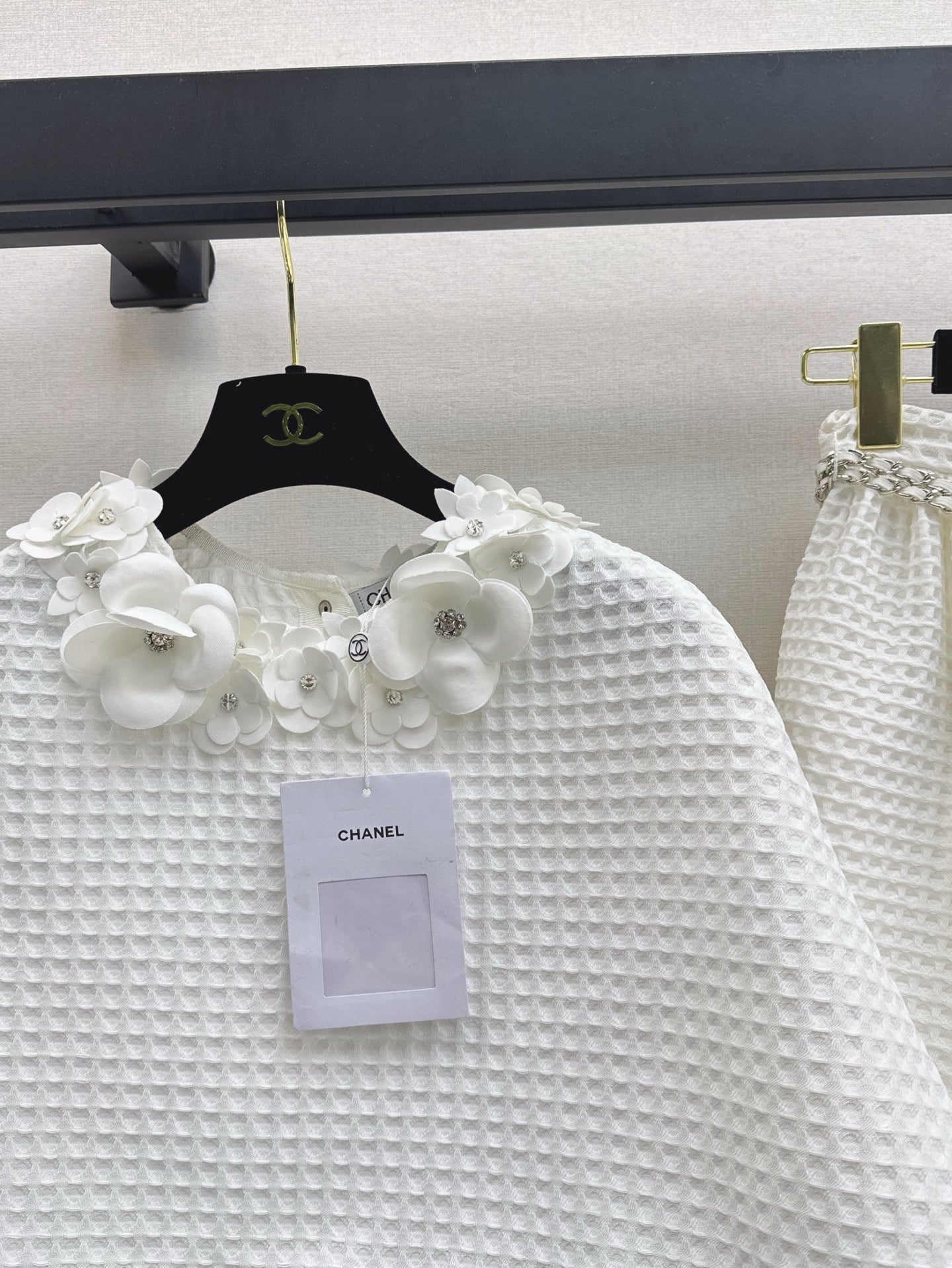 25ss woven cape top