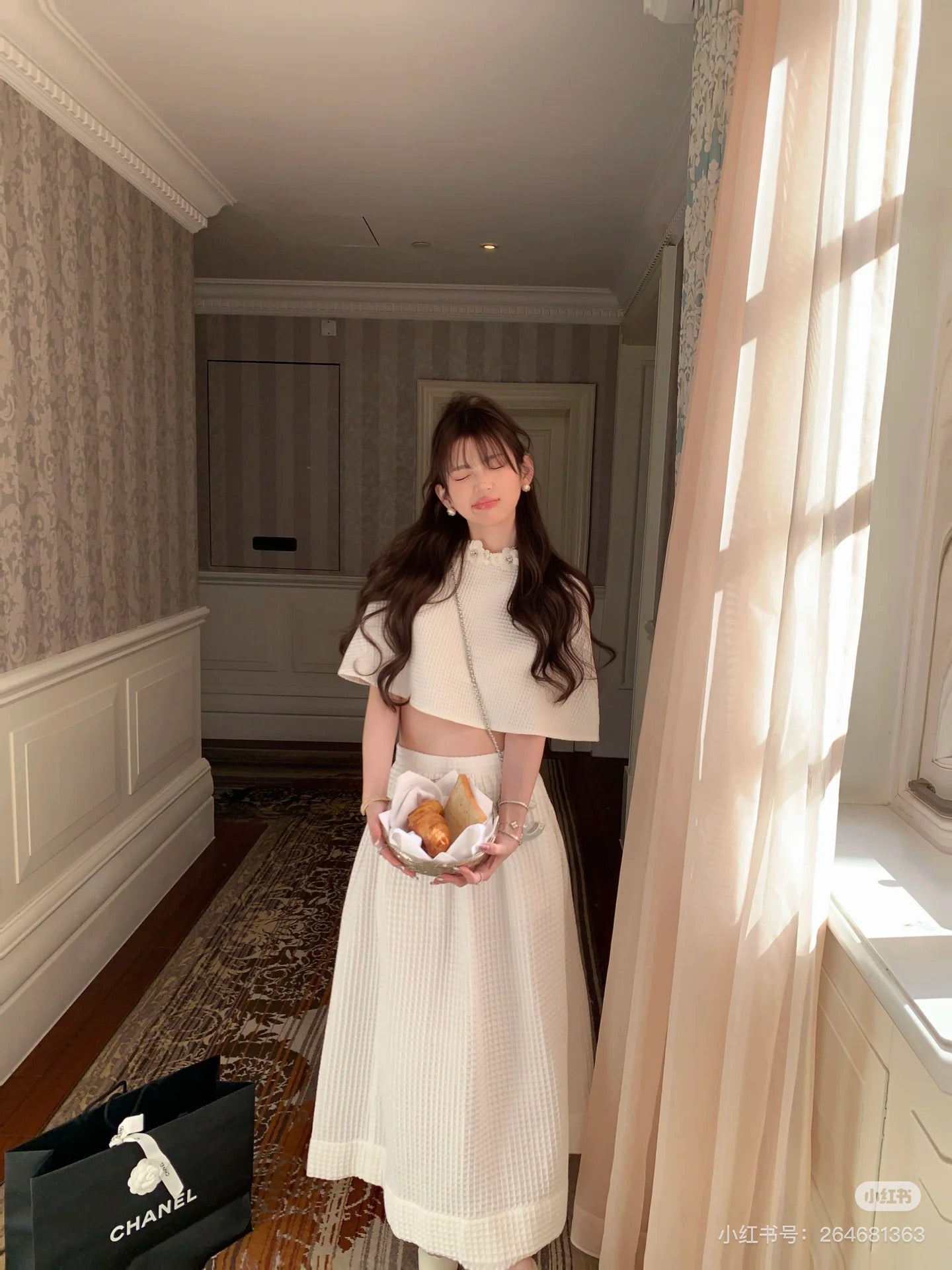 25ss woven cape top