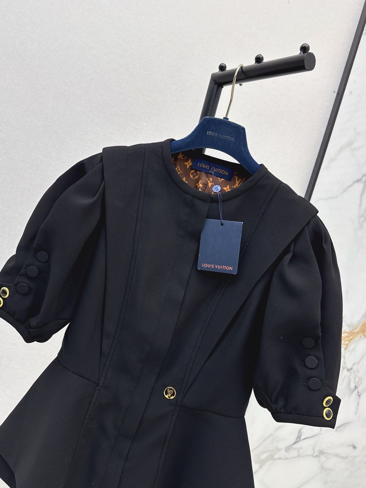 25ss ruffle T-shirt