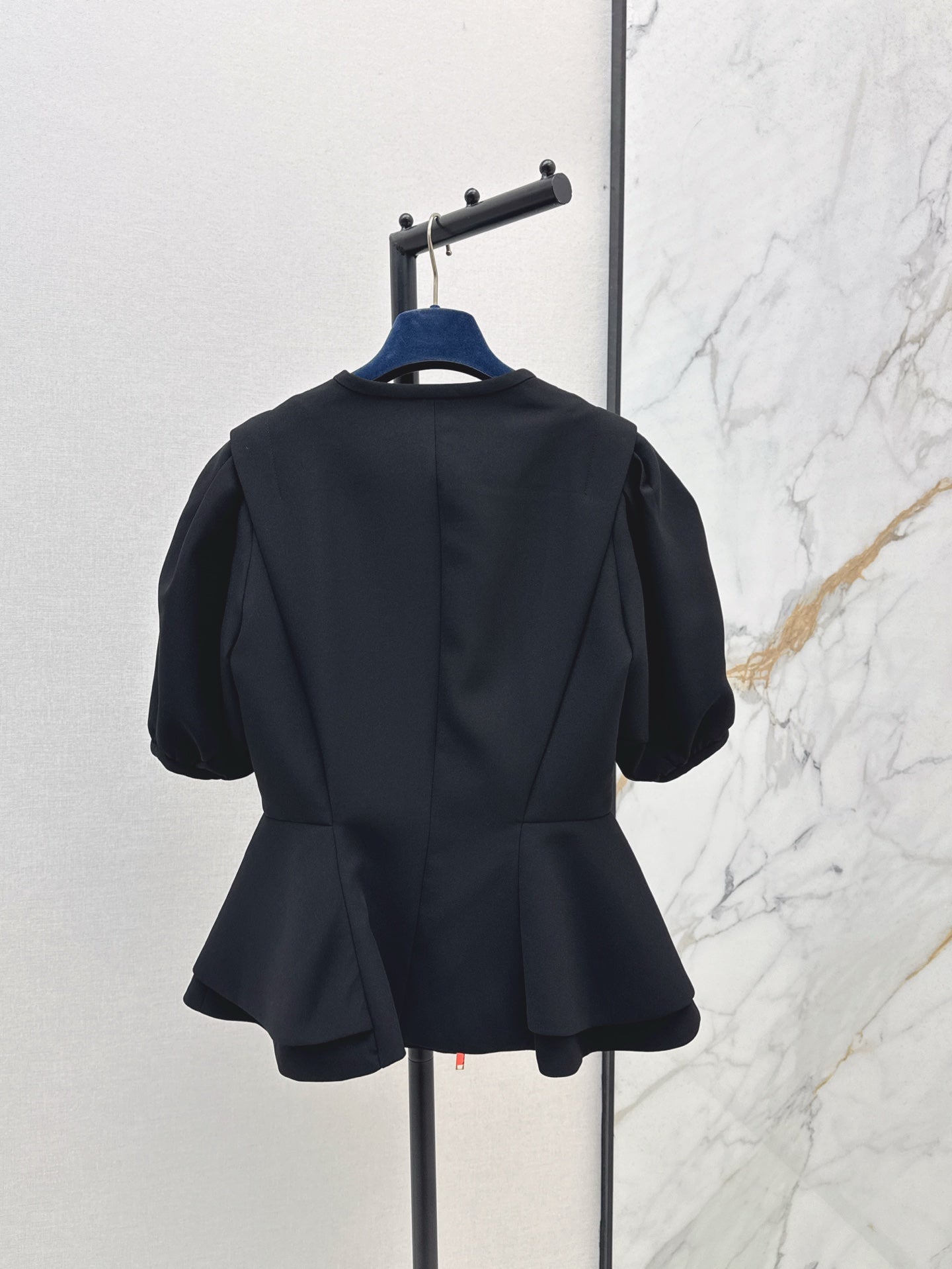 25ss ruffle T-shirt