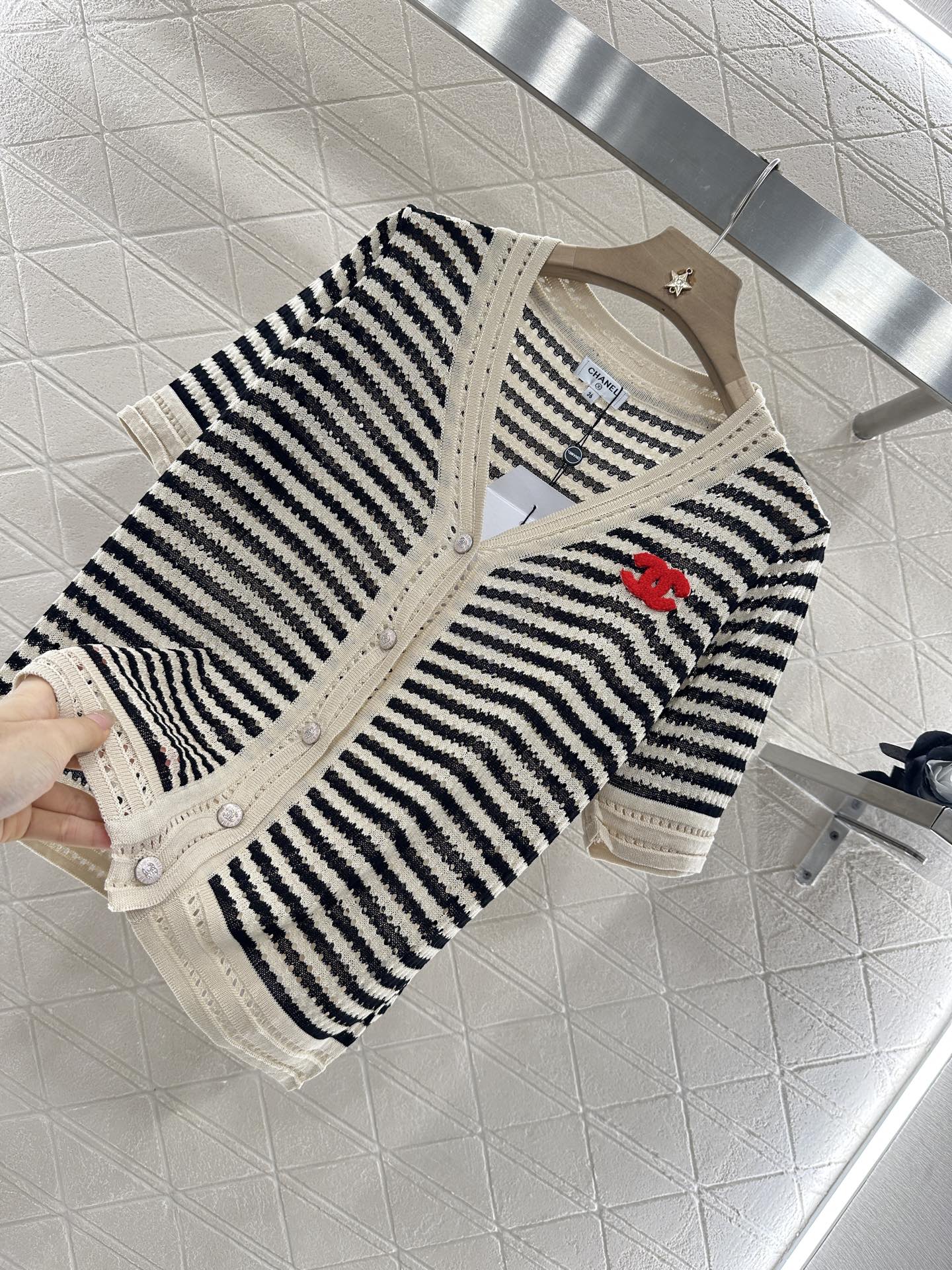 ♥2025 new product Knitted short-sleeved cardigan