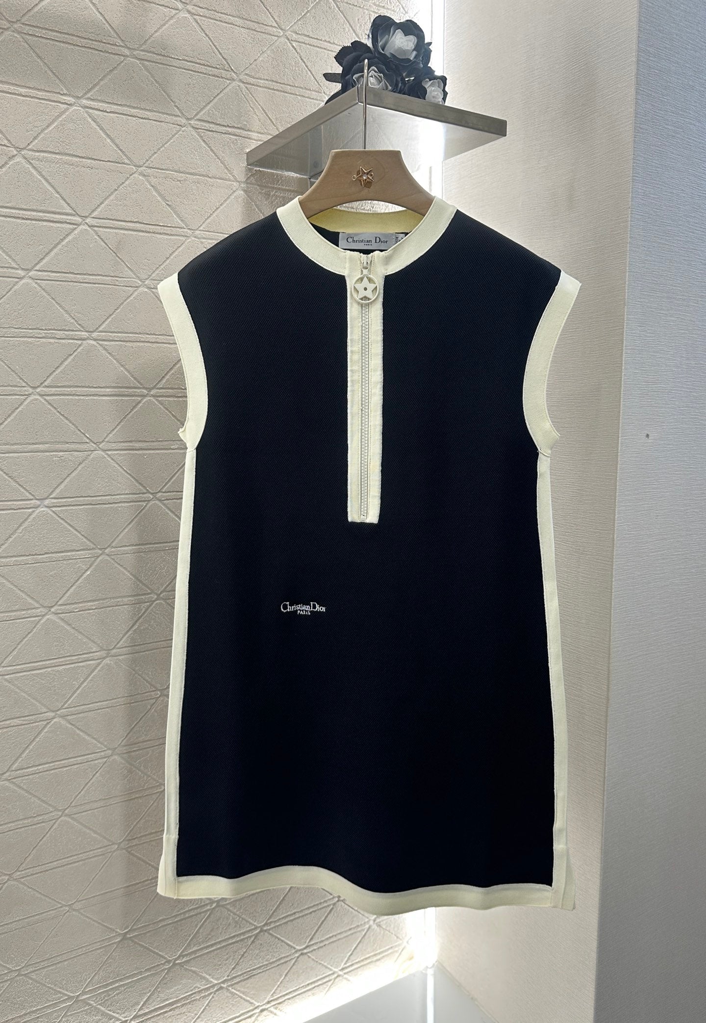2025 new product Black and white vest dress