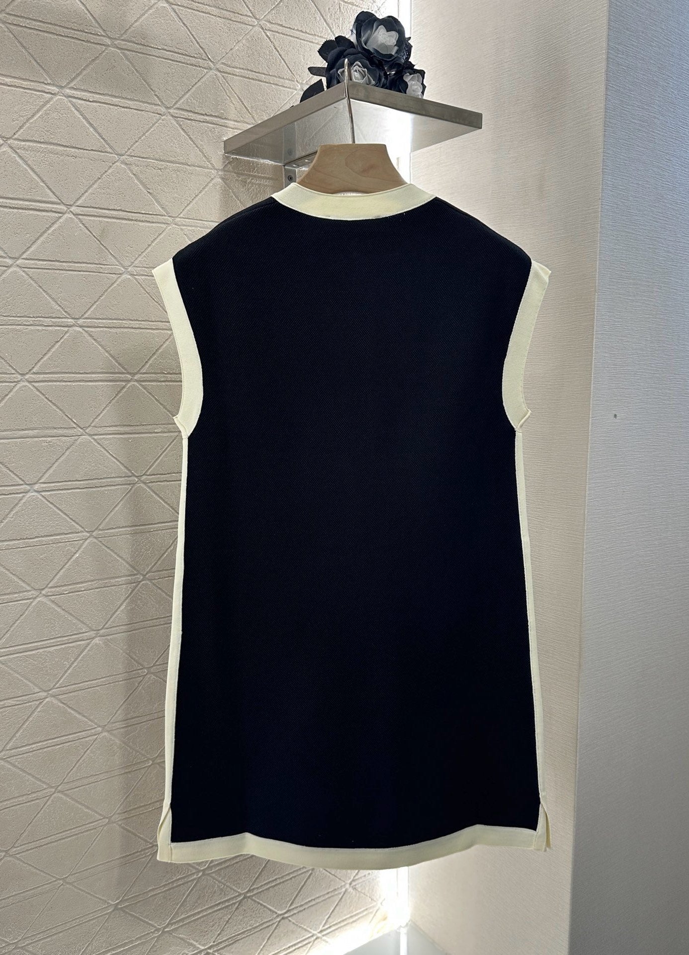 2025 new product Black and white vest dress