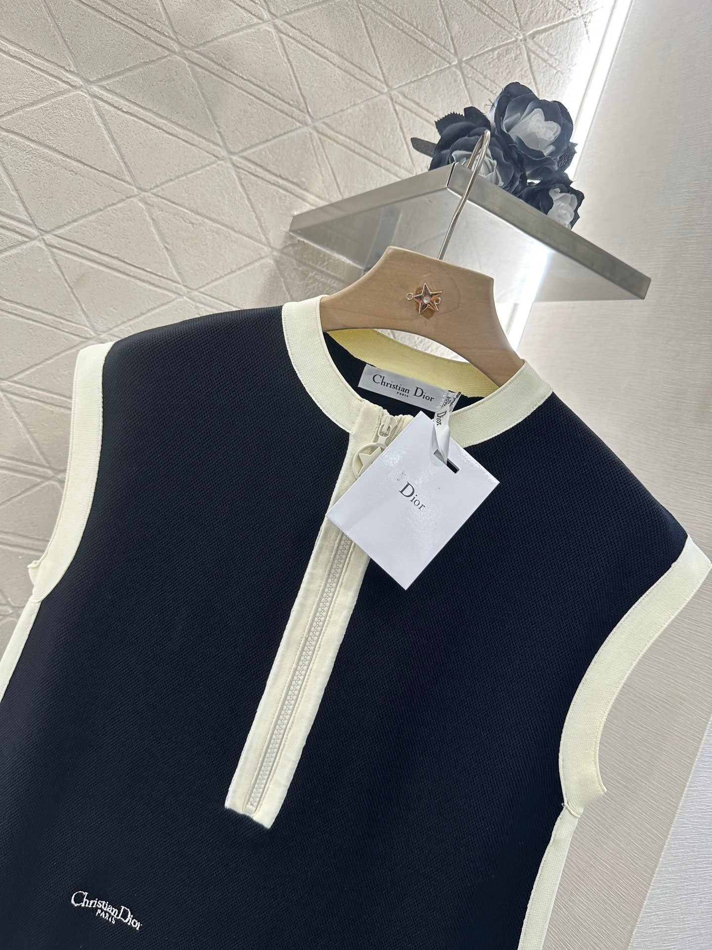2025 new product Black and white vest dress