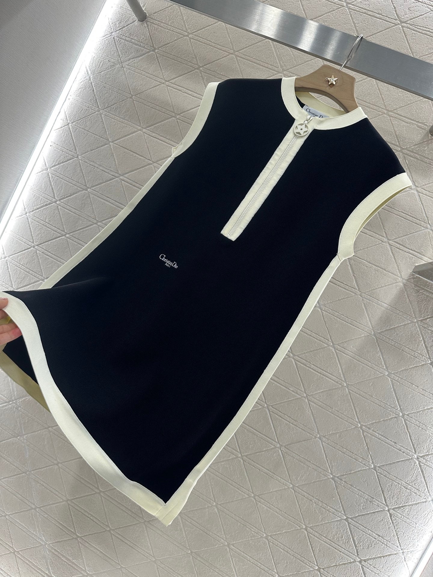 2025 new product Black and white vest dress
