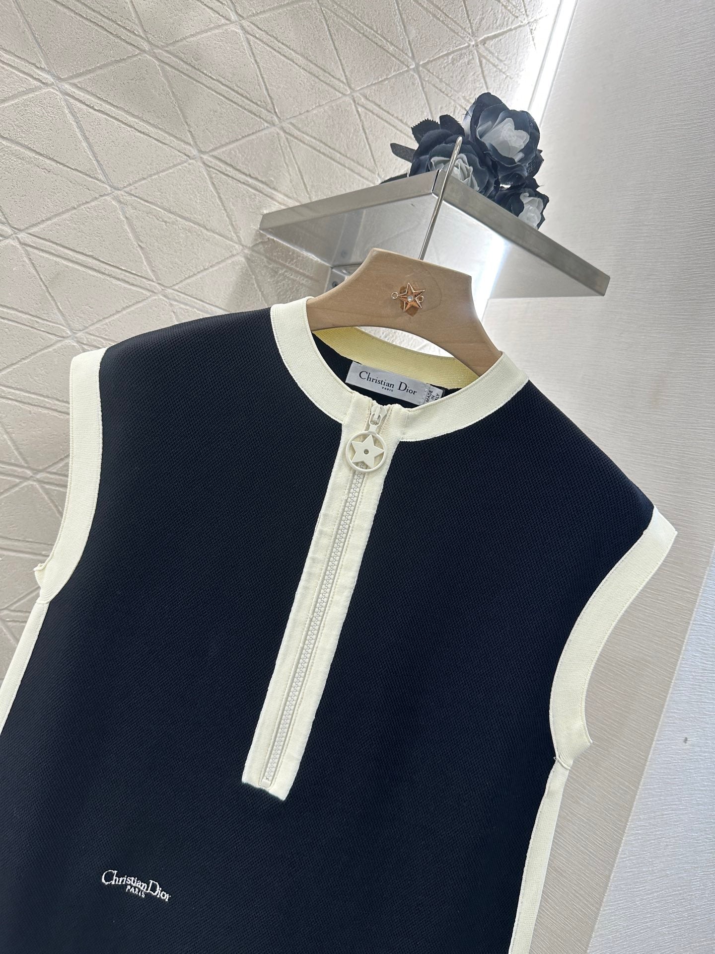 2025 new product Black and white vest dress