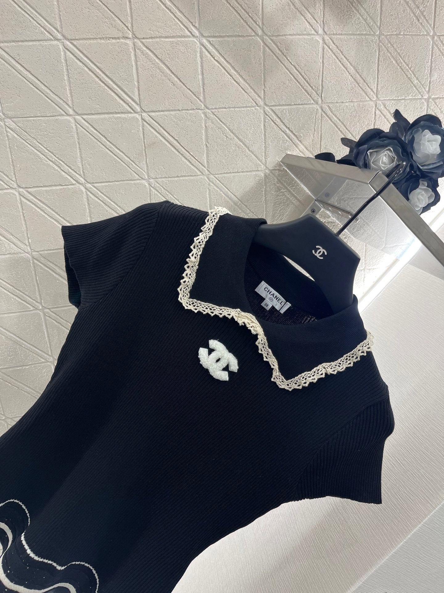 25 new product Hollow knitted short sleeves