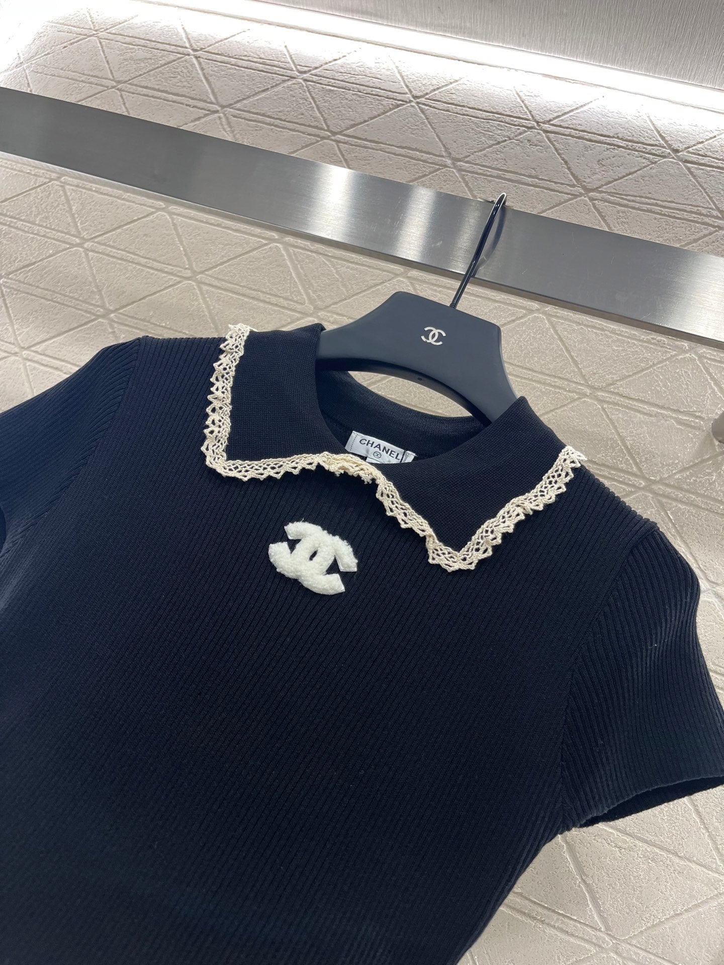 25 new product Hollow knitted short sleeves