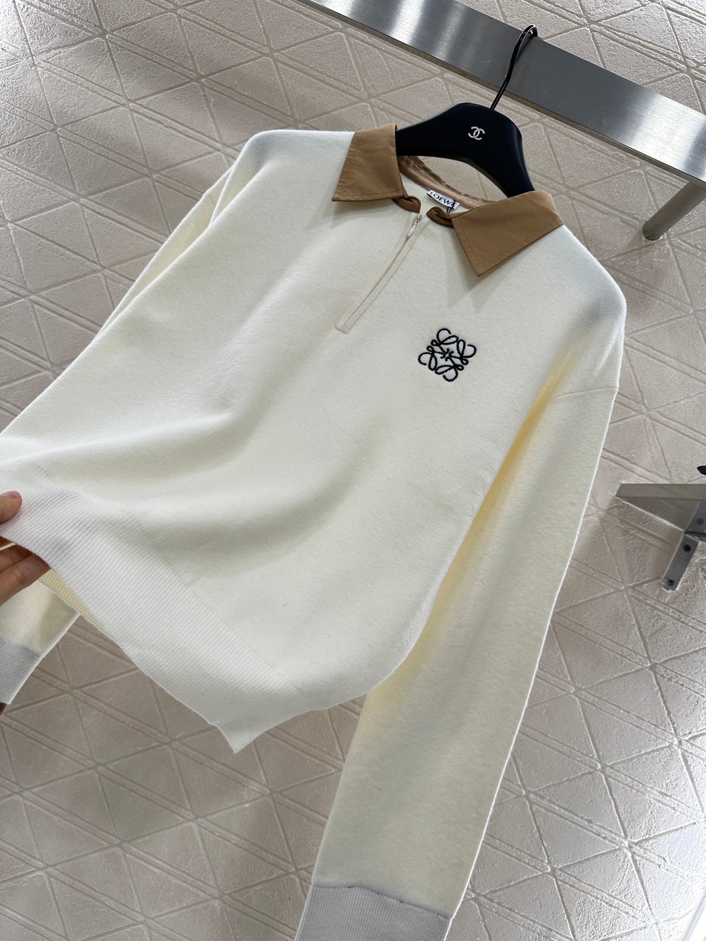 25 new products Knitted tops