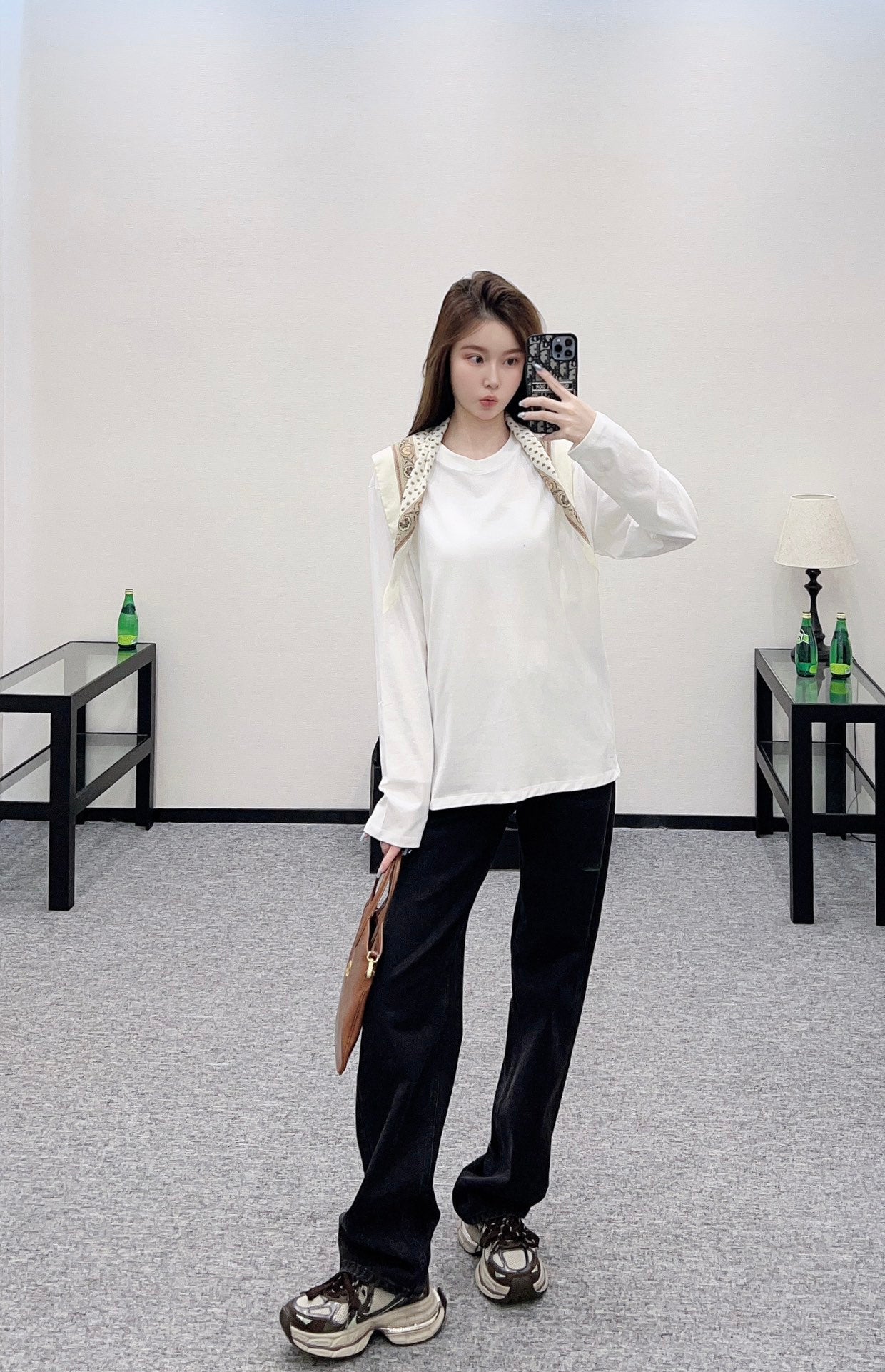 25 New Products Scarf Round Neck Top